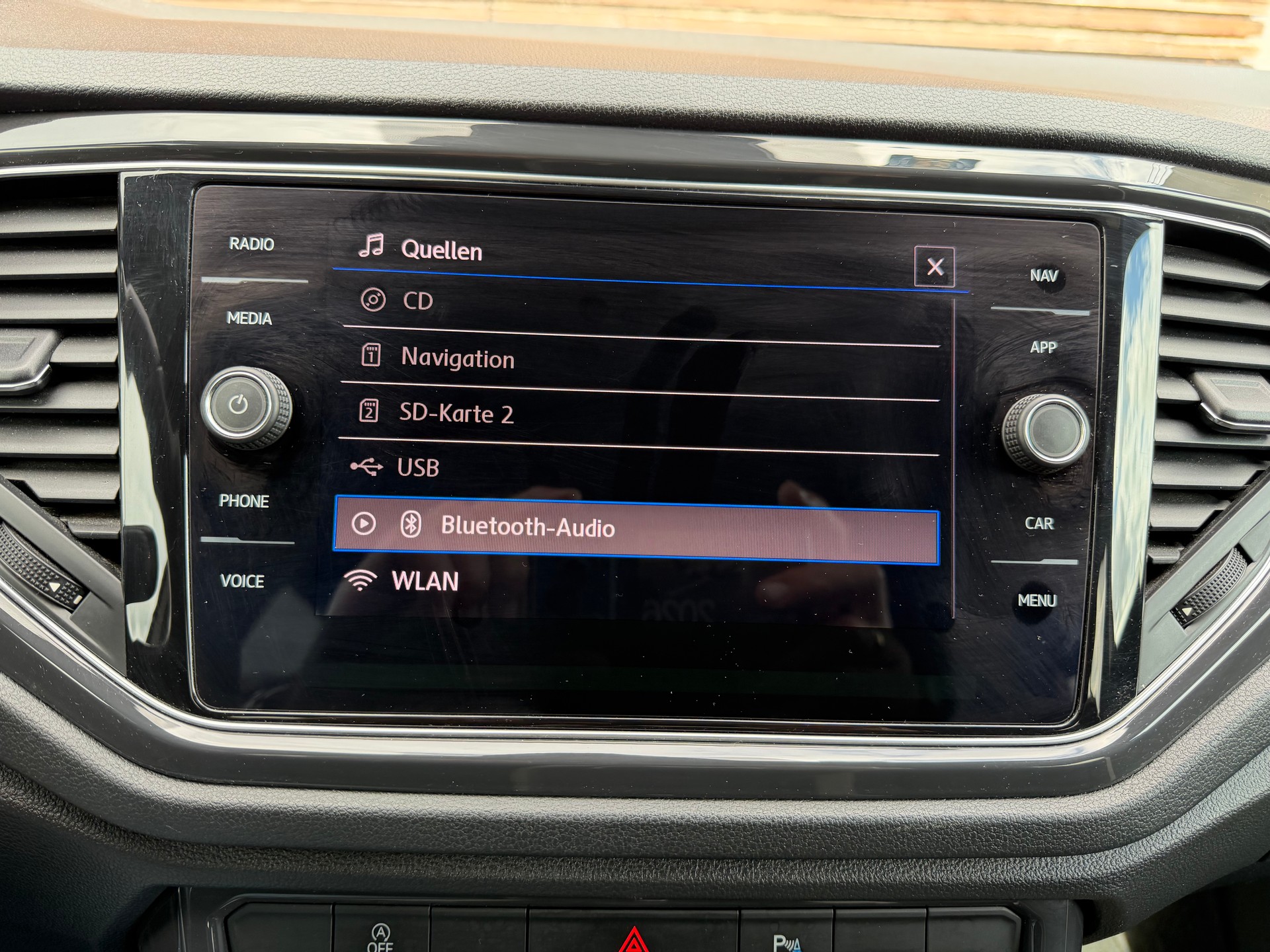 VW T-Roc 2.0 TDI SCR Sport DSG 4Motion-image-11