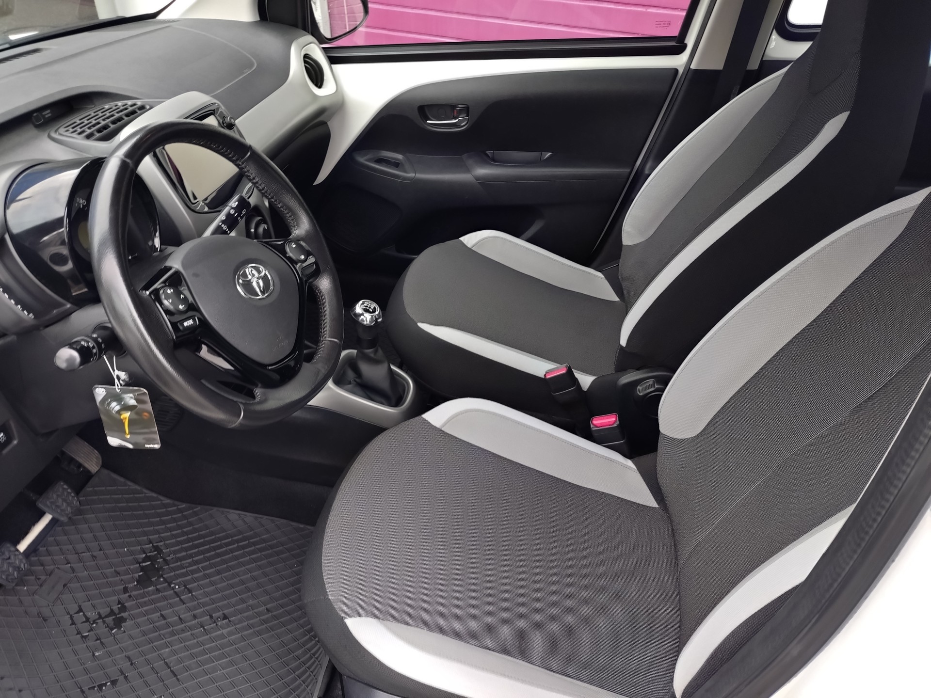 TOYOTA Aygo 1.0 VVT-i Trend-image-11