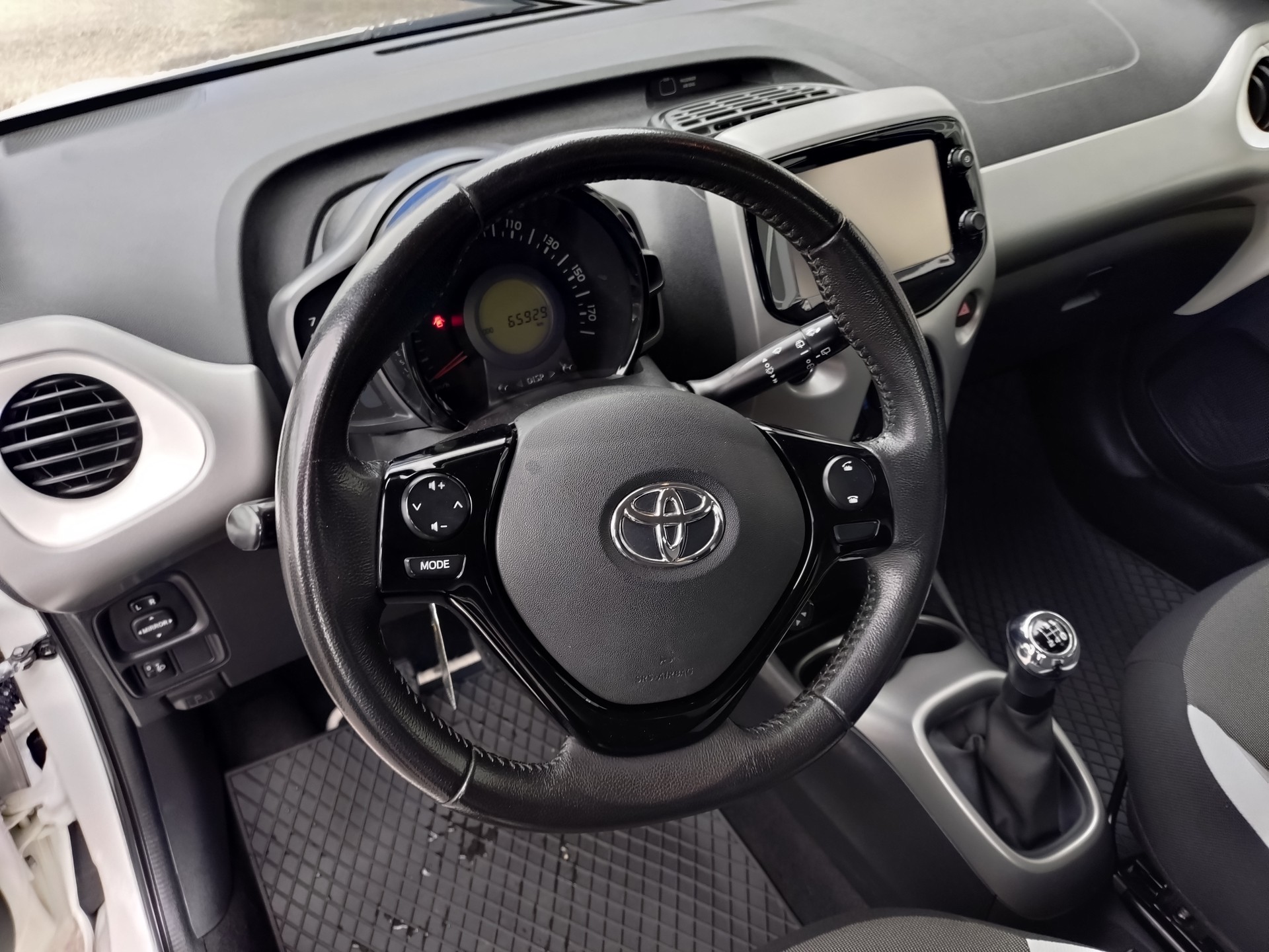 TOYOTA Aygo 1.0 VVT-i Trend-image-9