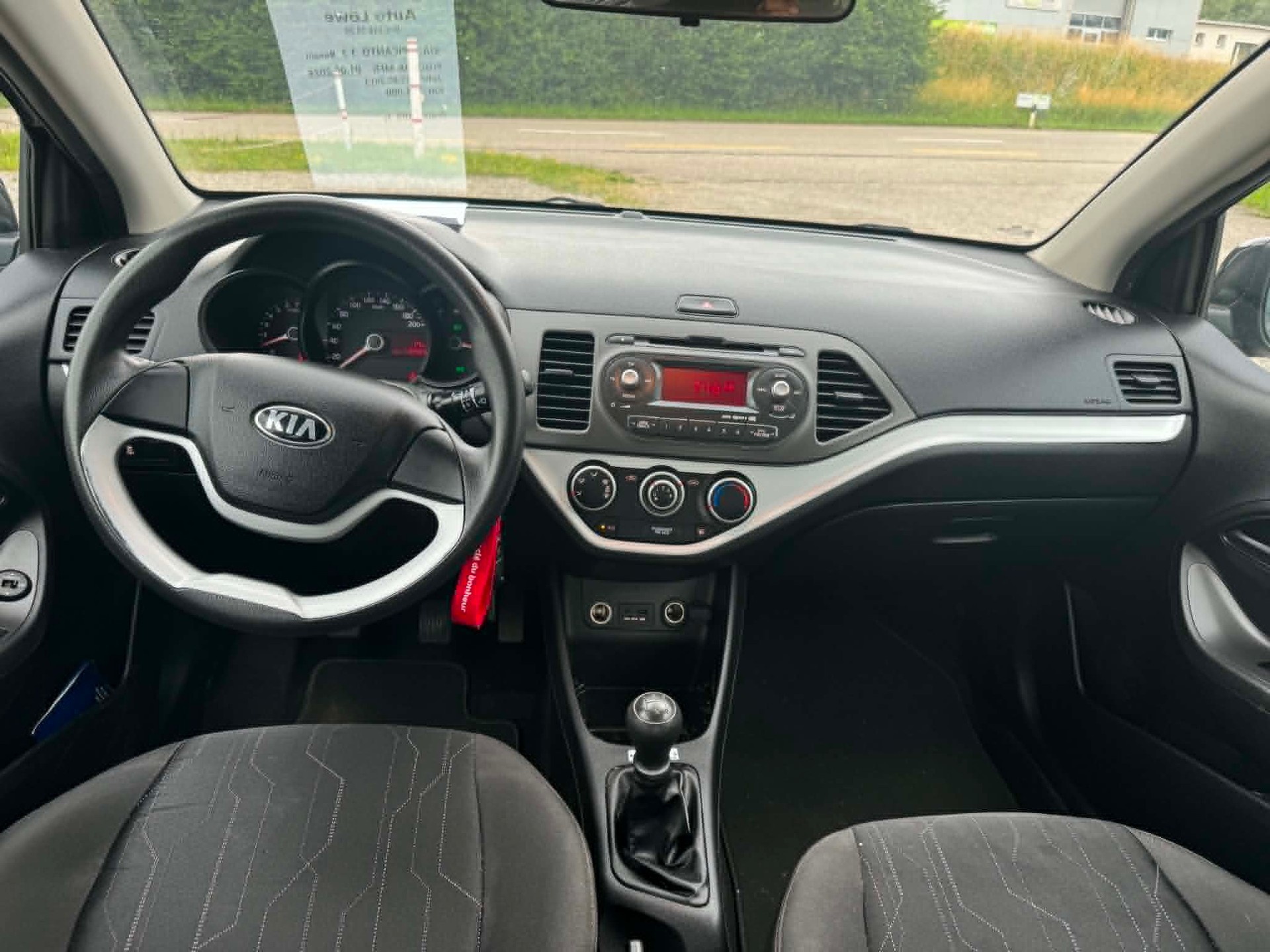 KIA Picanto 1.2 CVVT Style-image-2