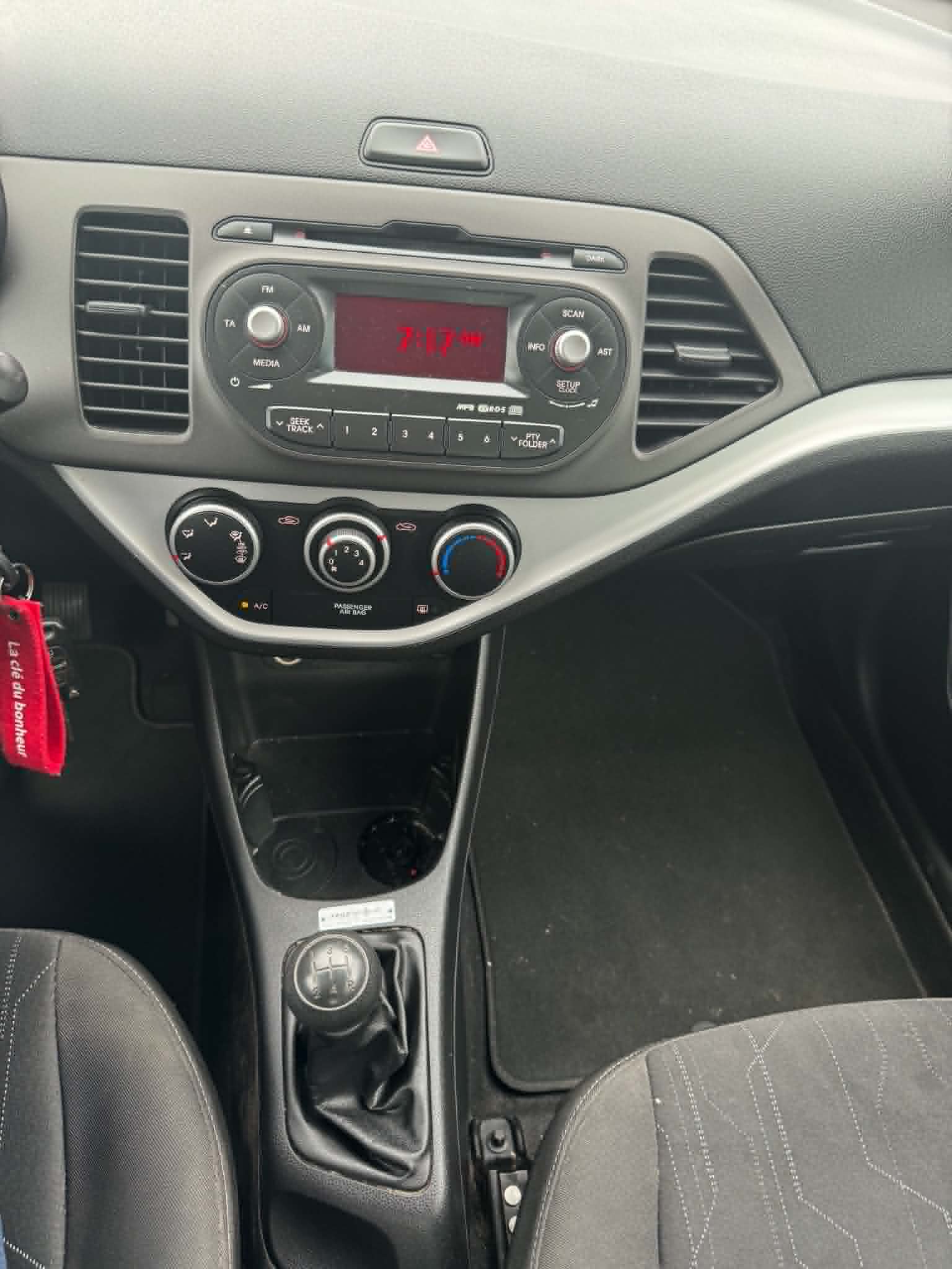 KIA Picanto 1.2 CVVT Style-image-8