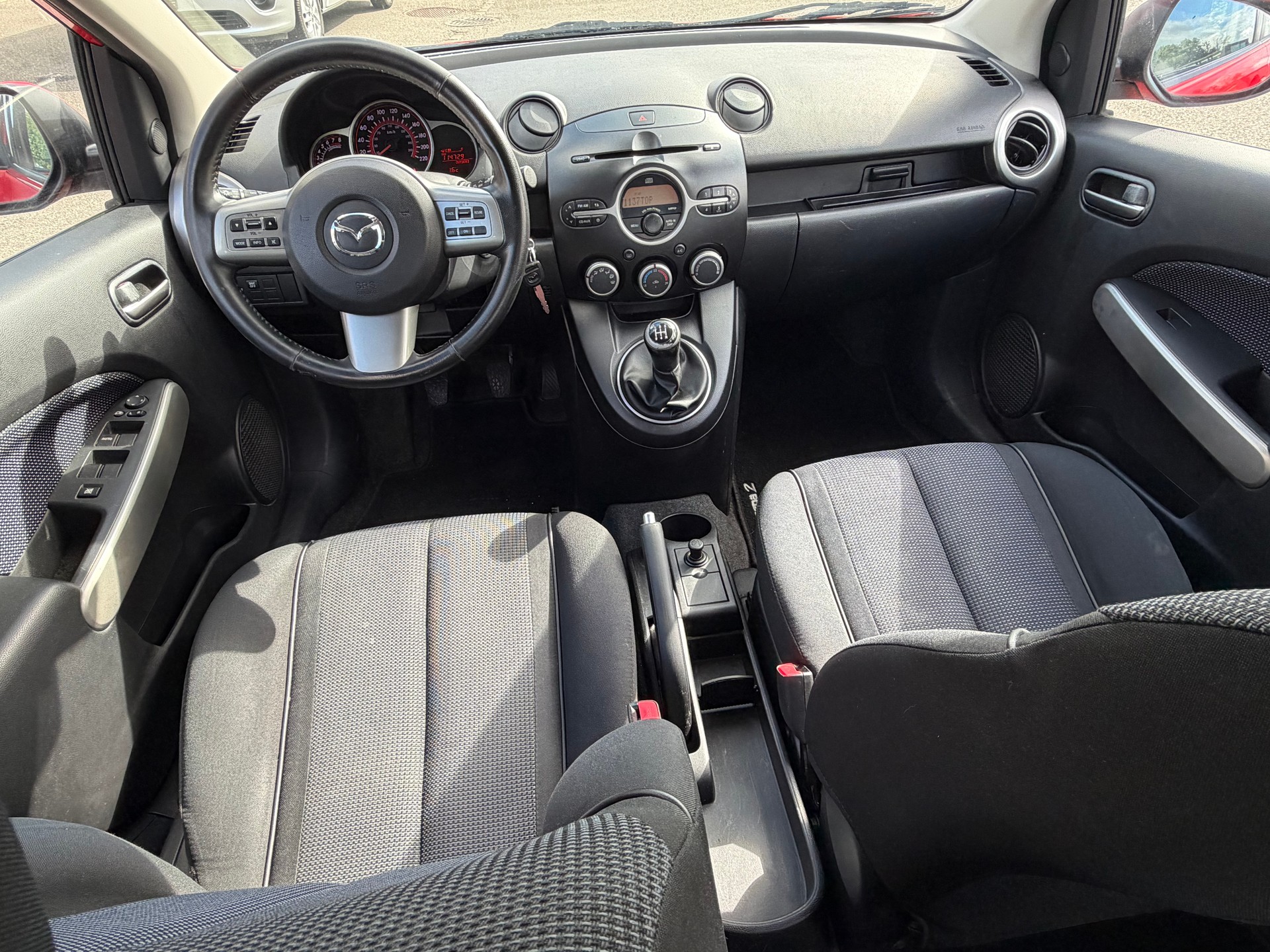 MAZDA 2 1.5i 16V Sport-image-7