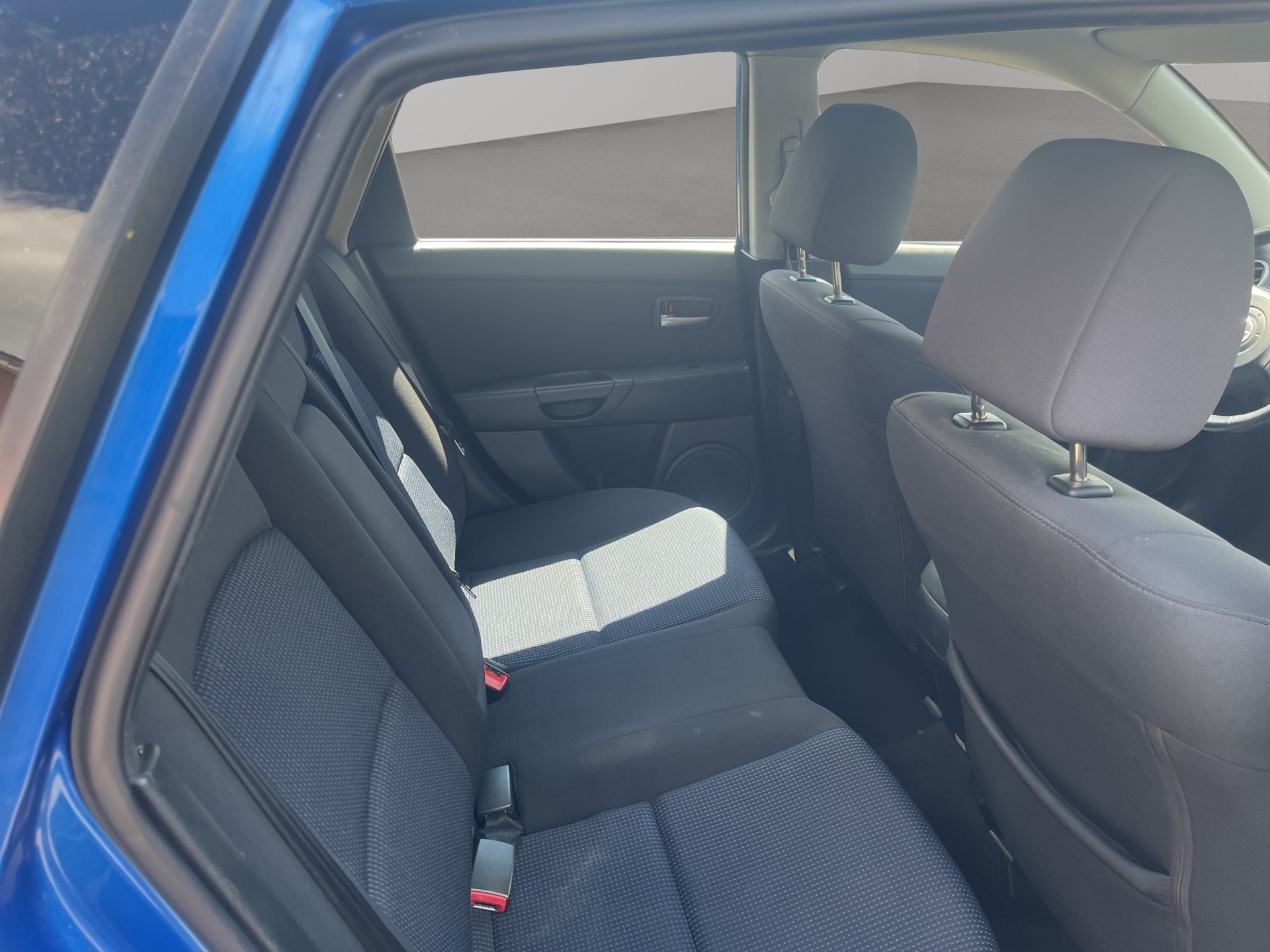 MAZDA 3 1.6 16V Confort-image-14