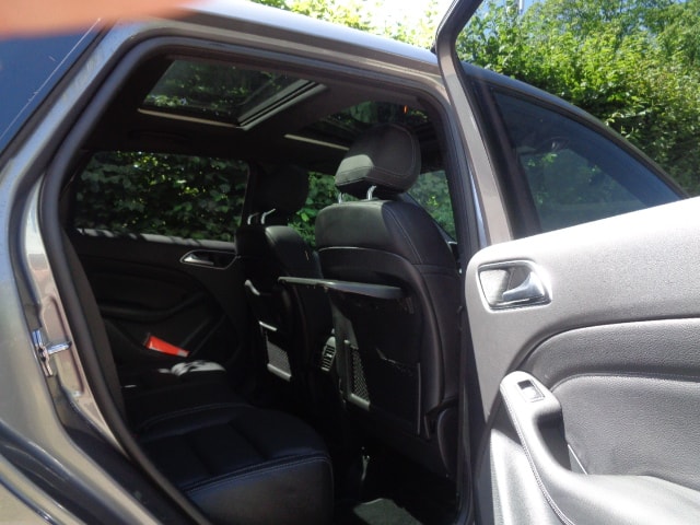 MERCEDES-BENZ B 220 AMG Line 4Matic 7G-DCT-image-5