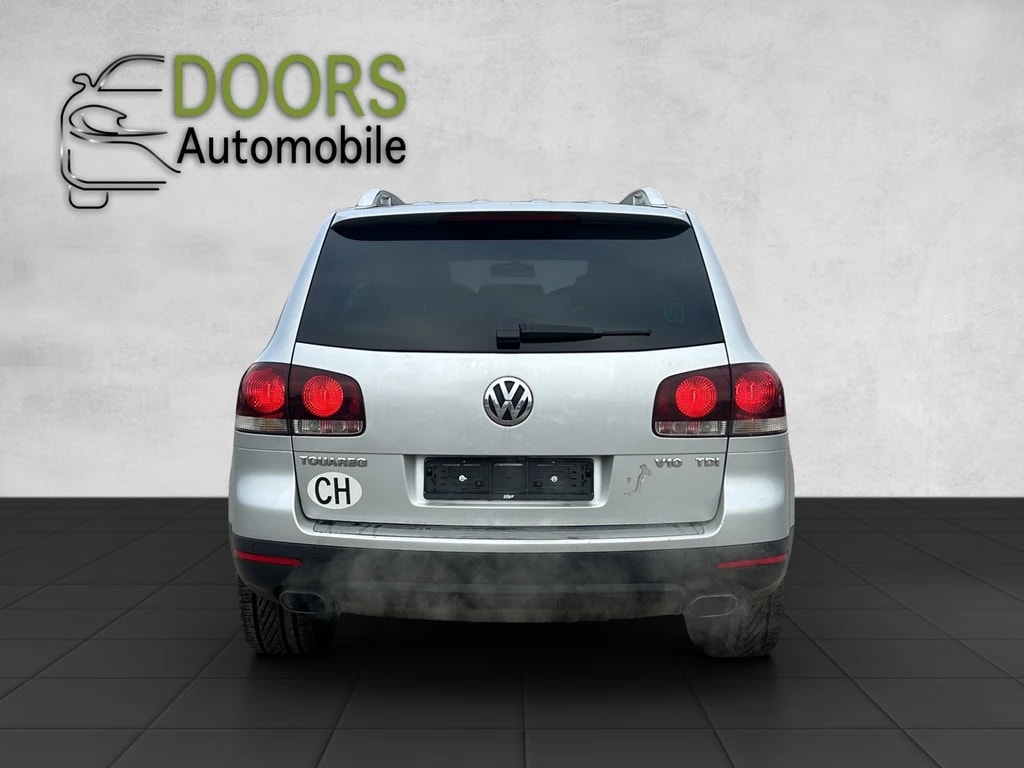 VW Touareg 5.0 TDI V10 Automatic-image-3