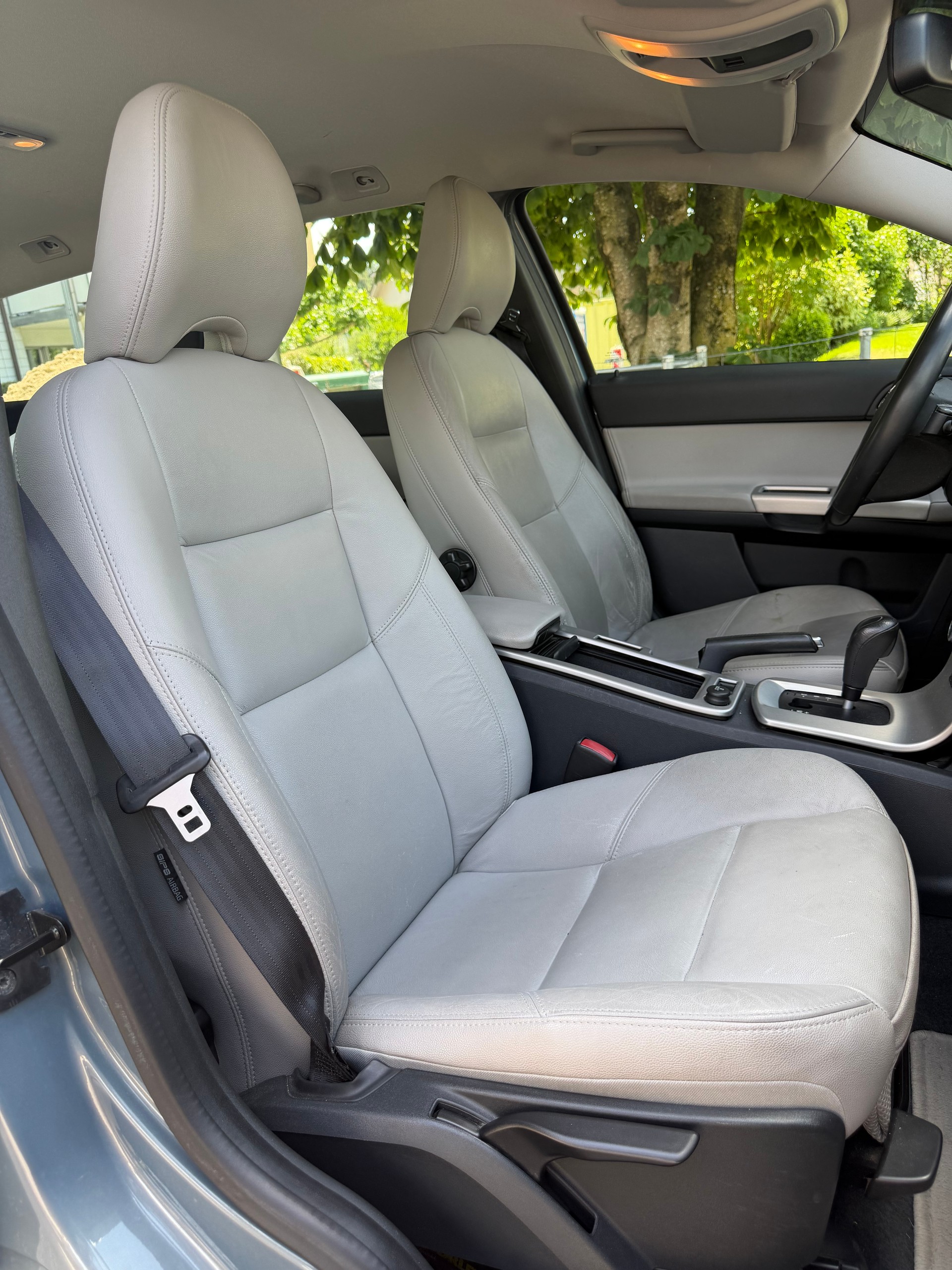 VOLVO V50 2.4 Kinetic Geartronic-image-10