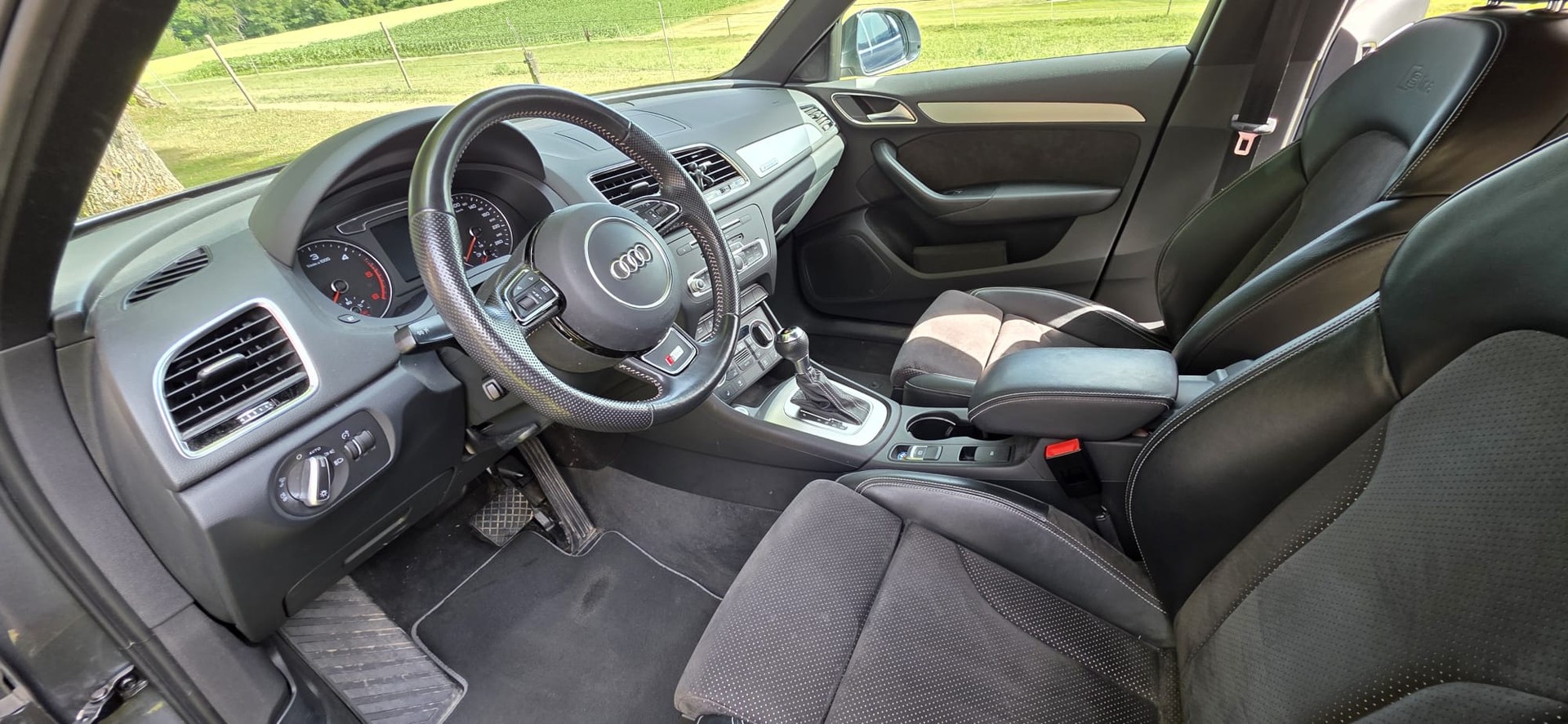 AUDI S-Line Sport quatro S-tronic-image-1