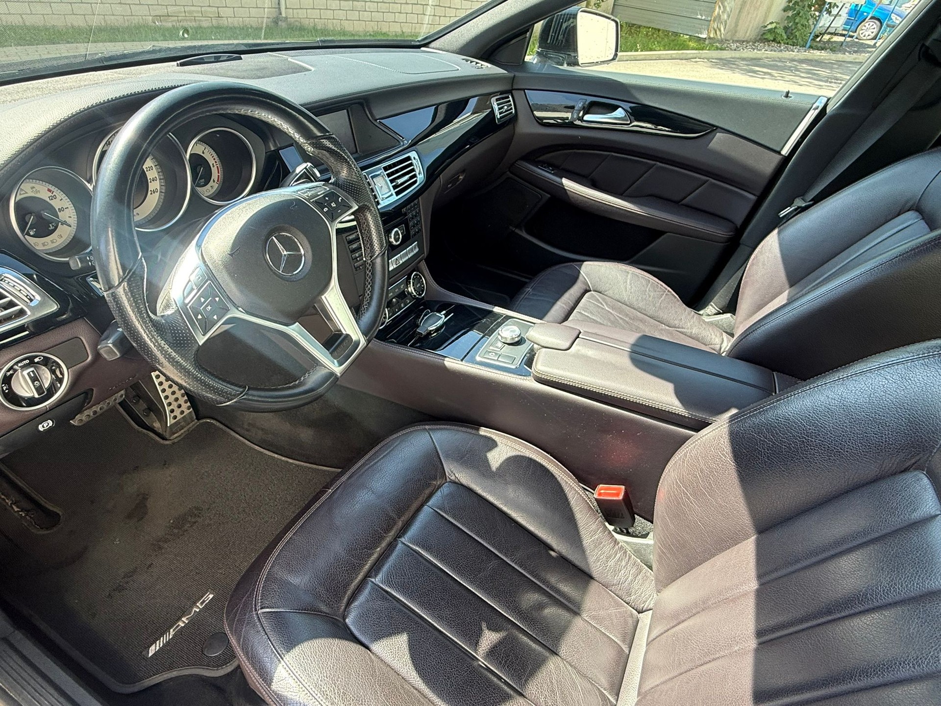 MERCEDES-BENZ CLS 350 CDI 4Matic 7G-Tronic-image-7