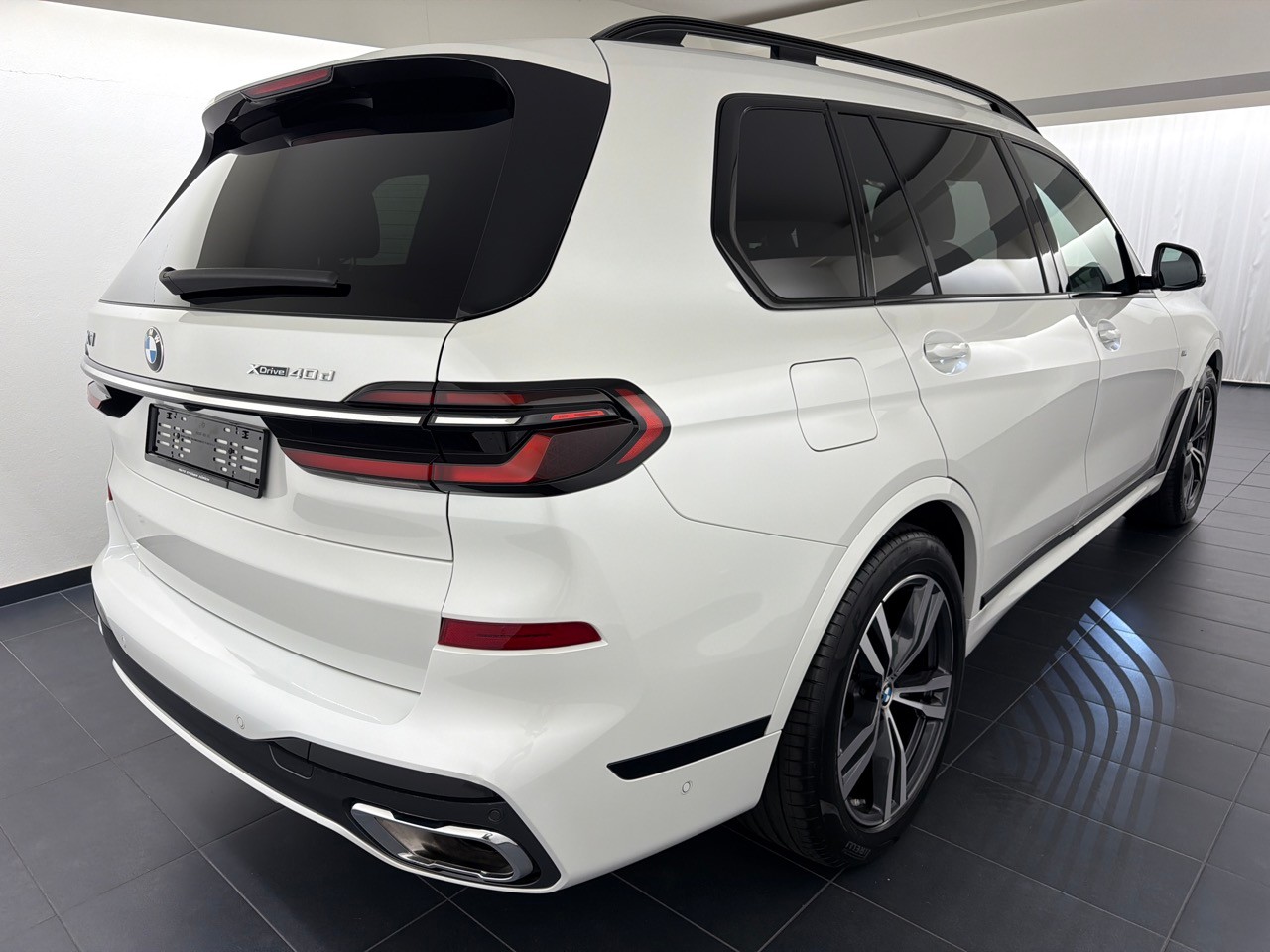 BMW X7 xDr 48V 40d M Sport-image-2