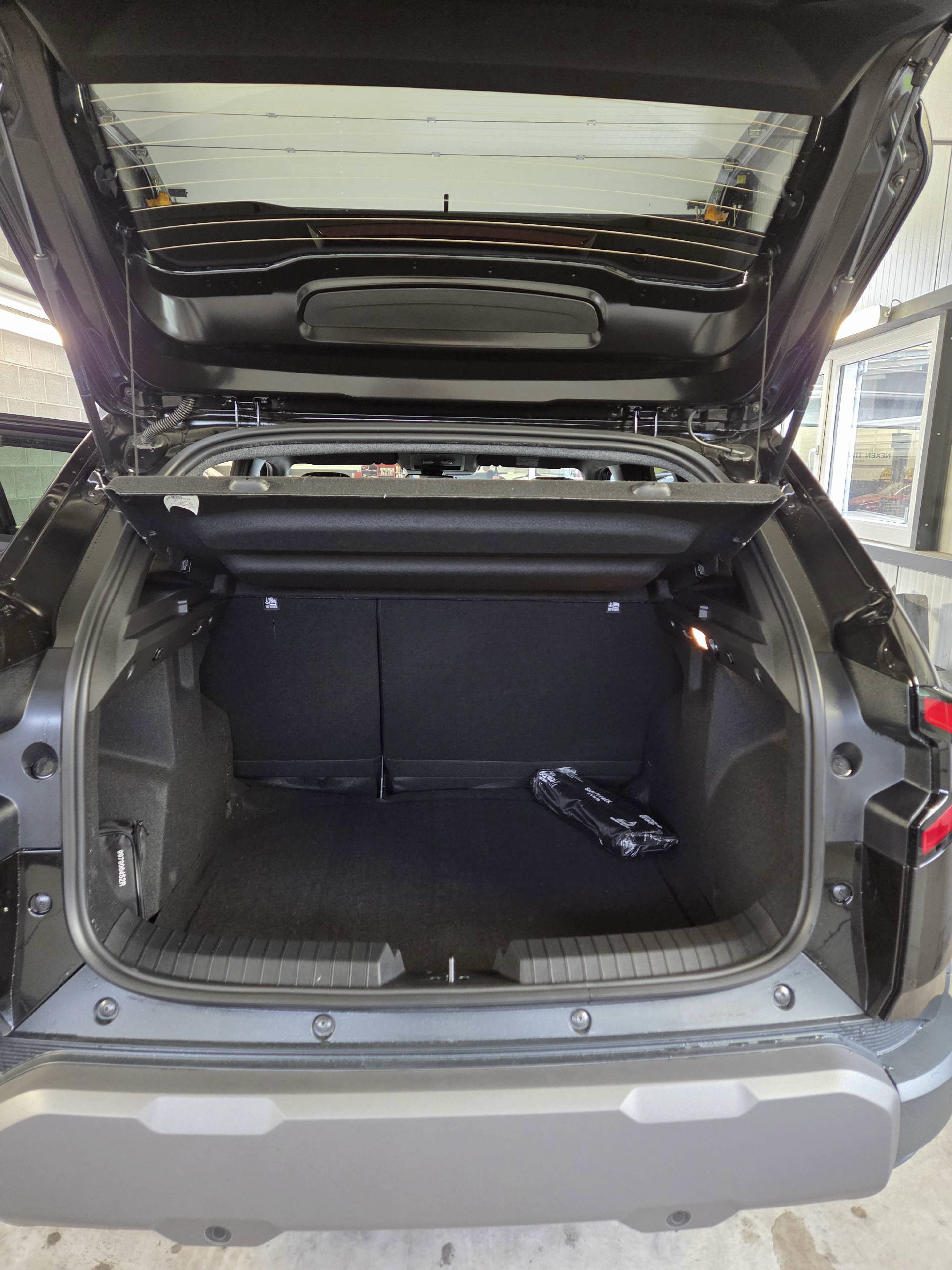 DACIA Duster 1.2 Hybrid Journey 4WD-image-12
