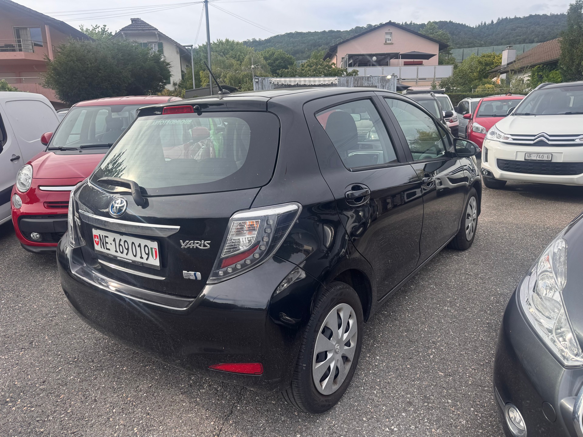 TOYOTA Yaris 1.5 VVT-i Hybrid Luna CVT-image-3