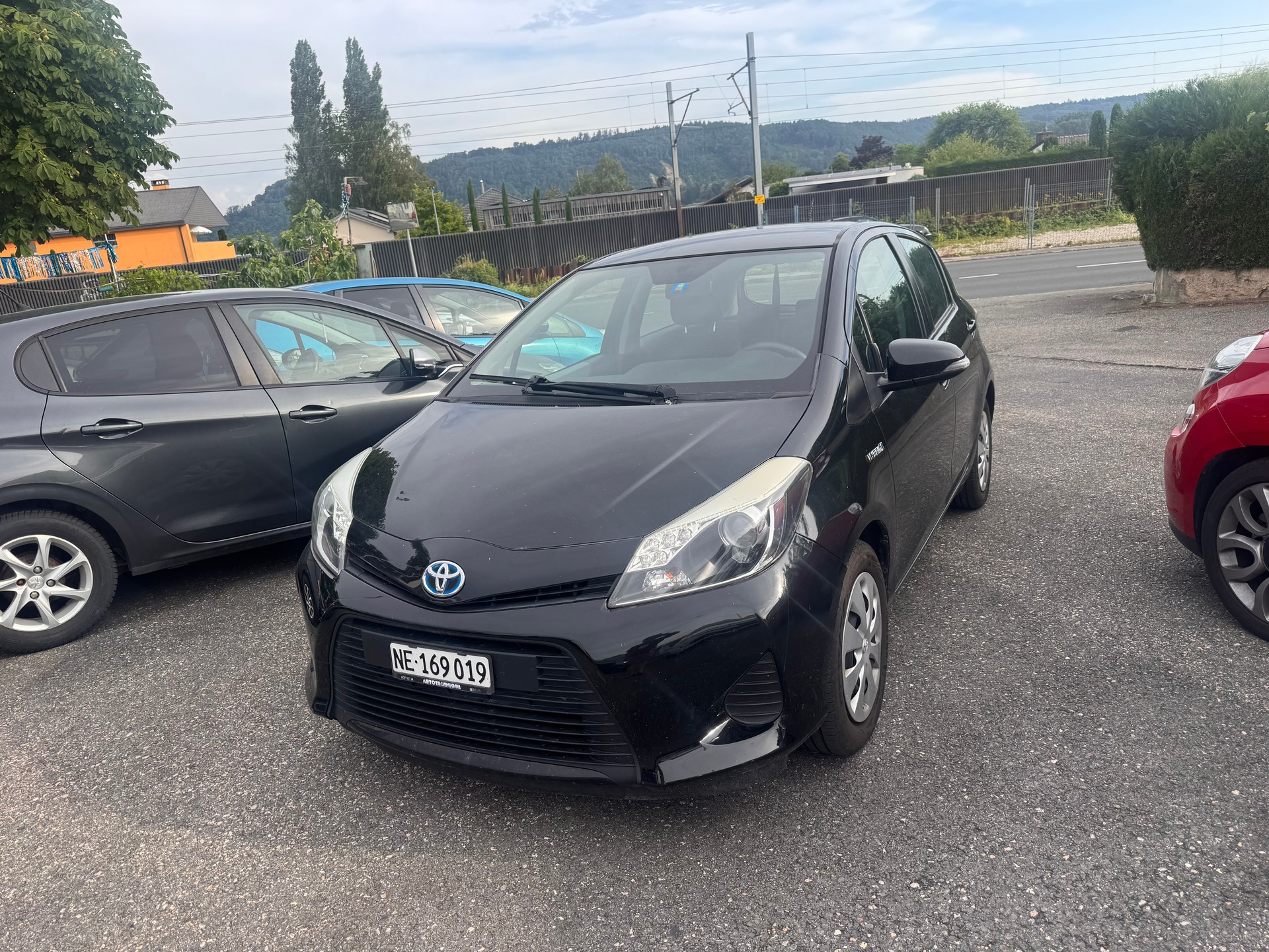 TOYOTA Yaris 1.5 VVT-i Hybrid Luna CVT-image-0