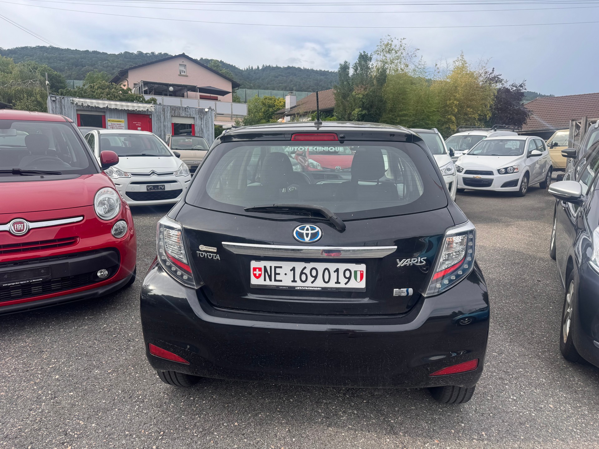 TOYOTA Yaris 1.5 VVT-i Hybrid Luna CVT-image-4
