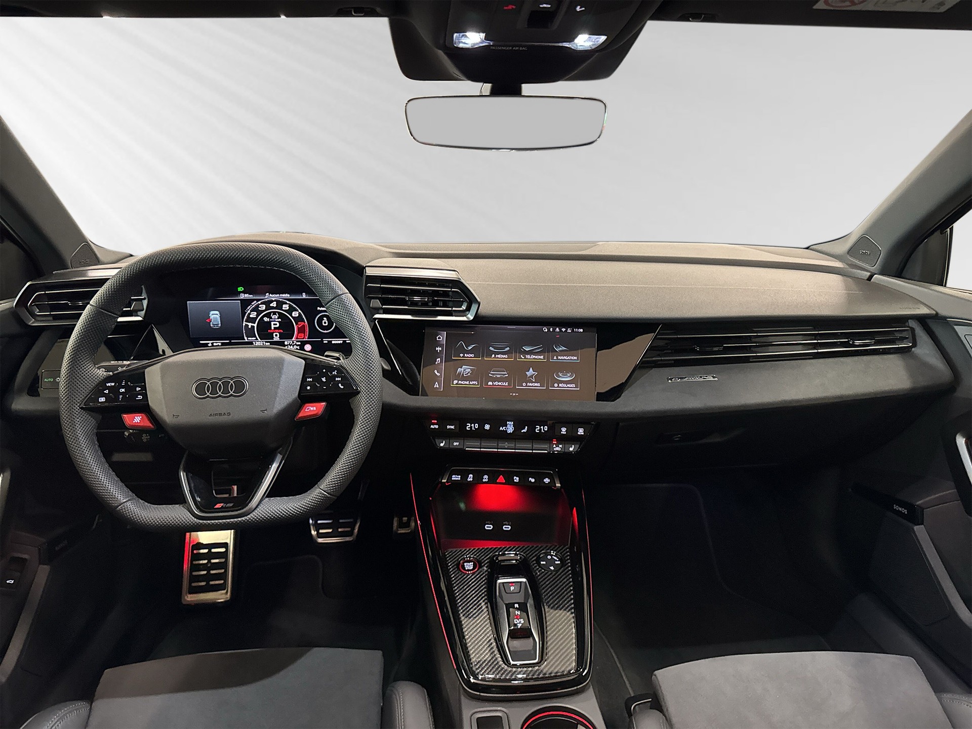 AUDI RS3 Sportback 2.5 TSI quattro S-tronic-image-5