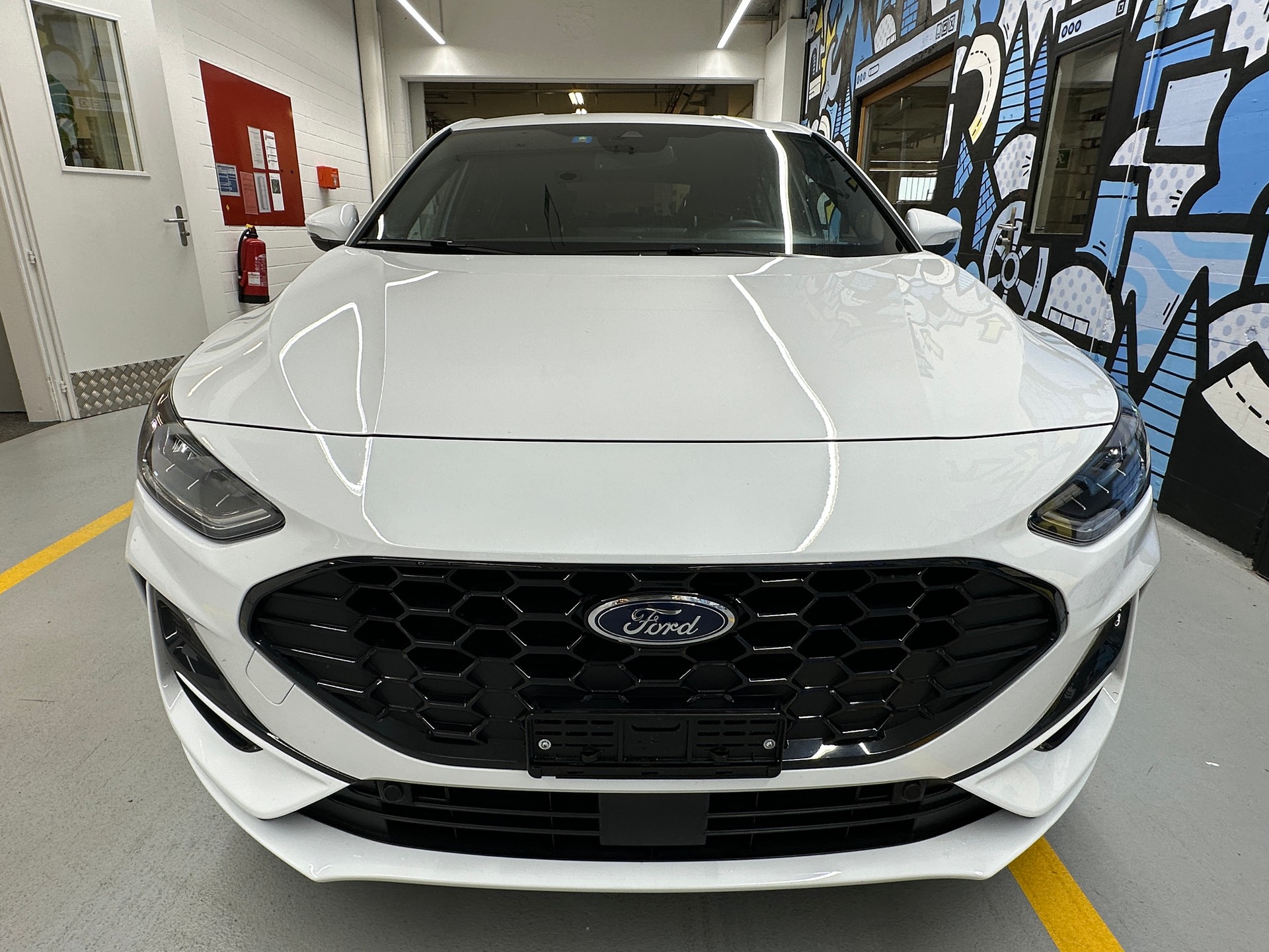 FORD Focus 1.0 MHEV ST-Line X Automat-image-1