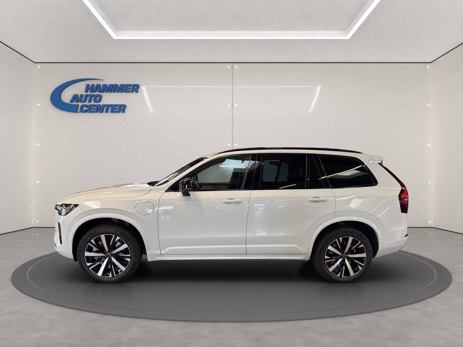 VOLVO XC90 2.0 T8 TE Plus Dark eAWD-image-1
