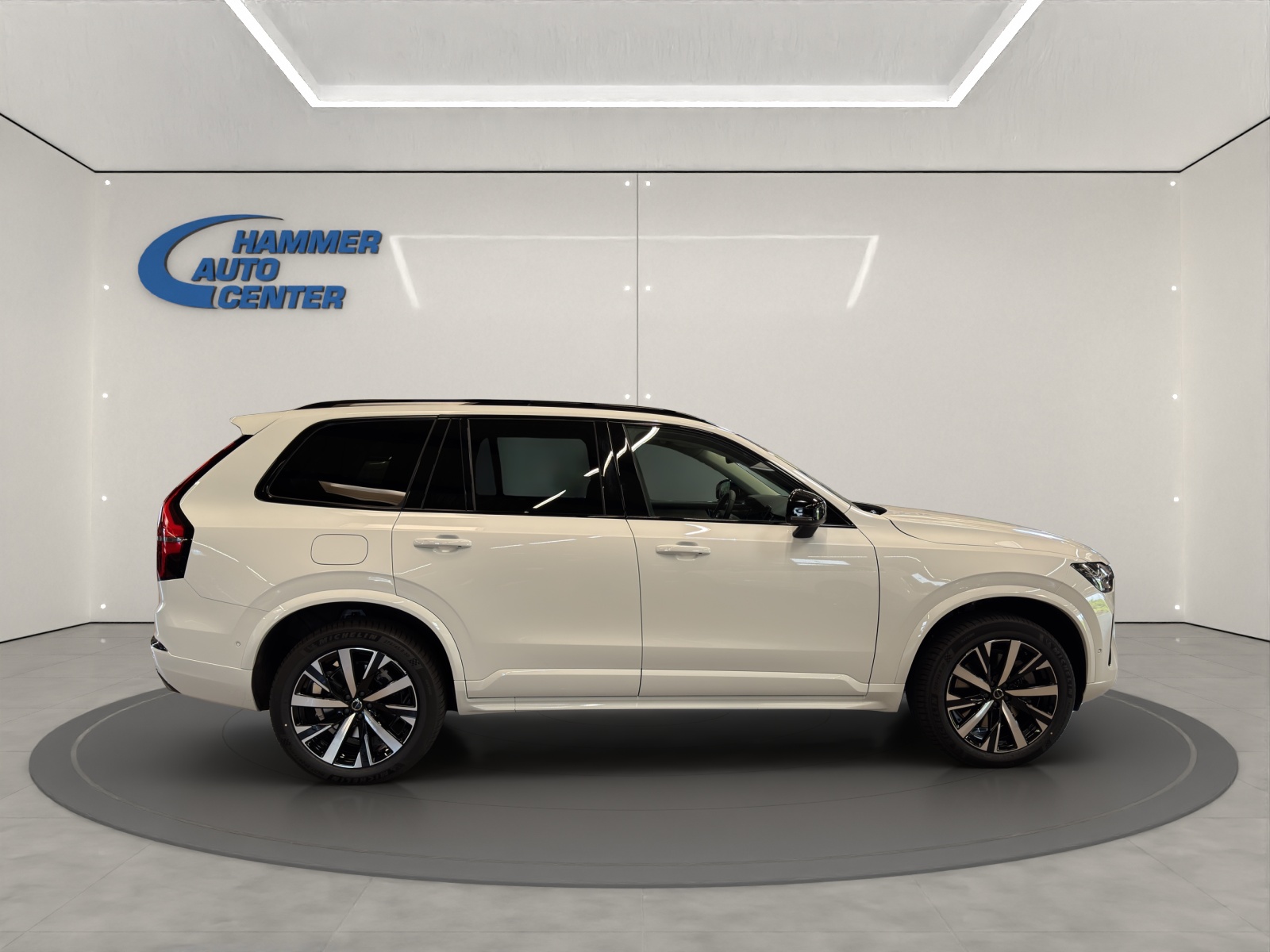 VOLVO XC90 2.0 T8 TE Plus Dark eAWD-image-5