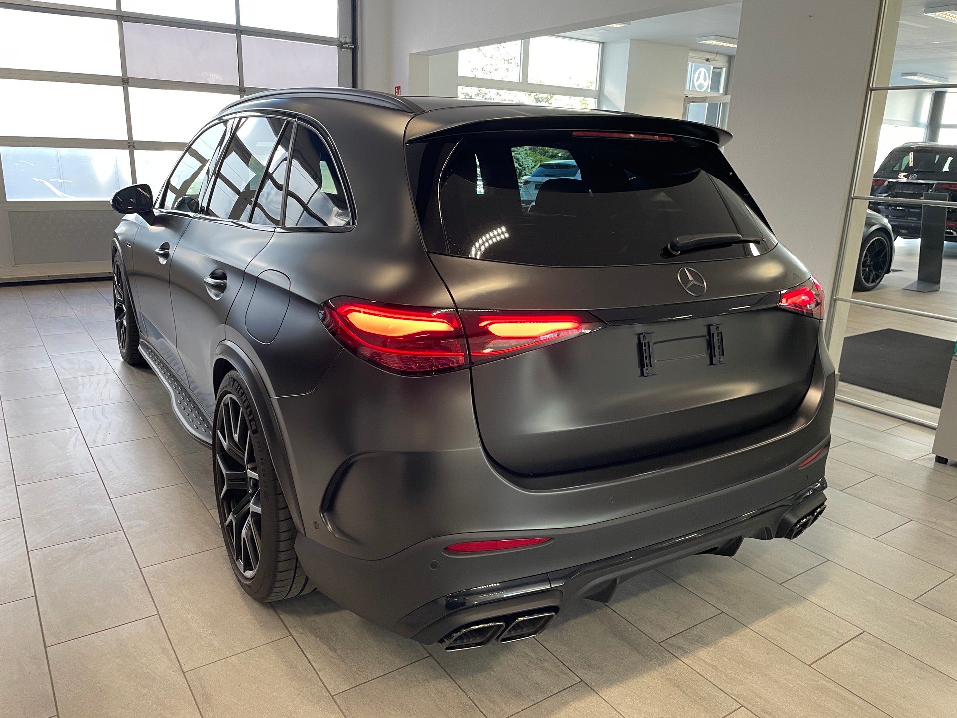 MERCEDES-BENZ GLC AMG 63 S e Performance Executive Edition 9G-Tronic-image-4