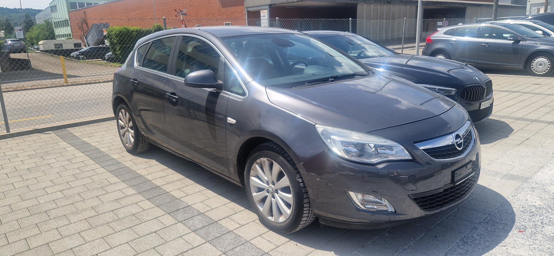 OPEL Astra 1.4i 16V Turbo Sport-image-2