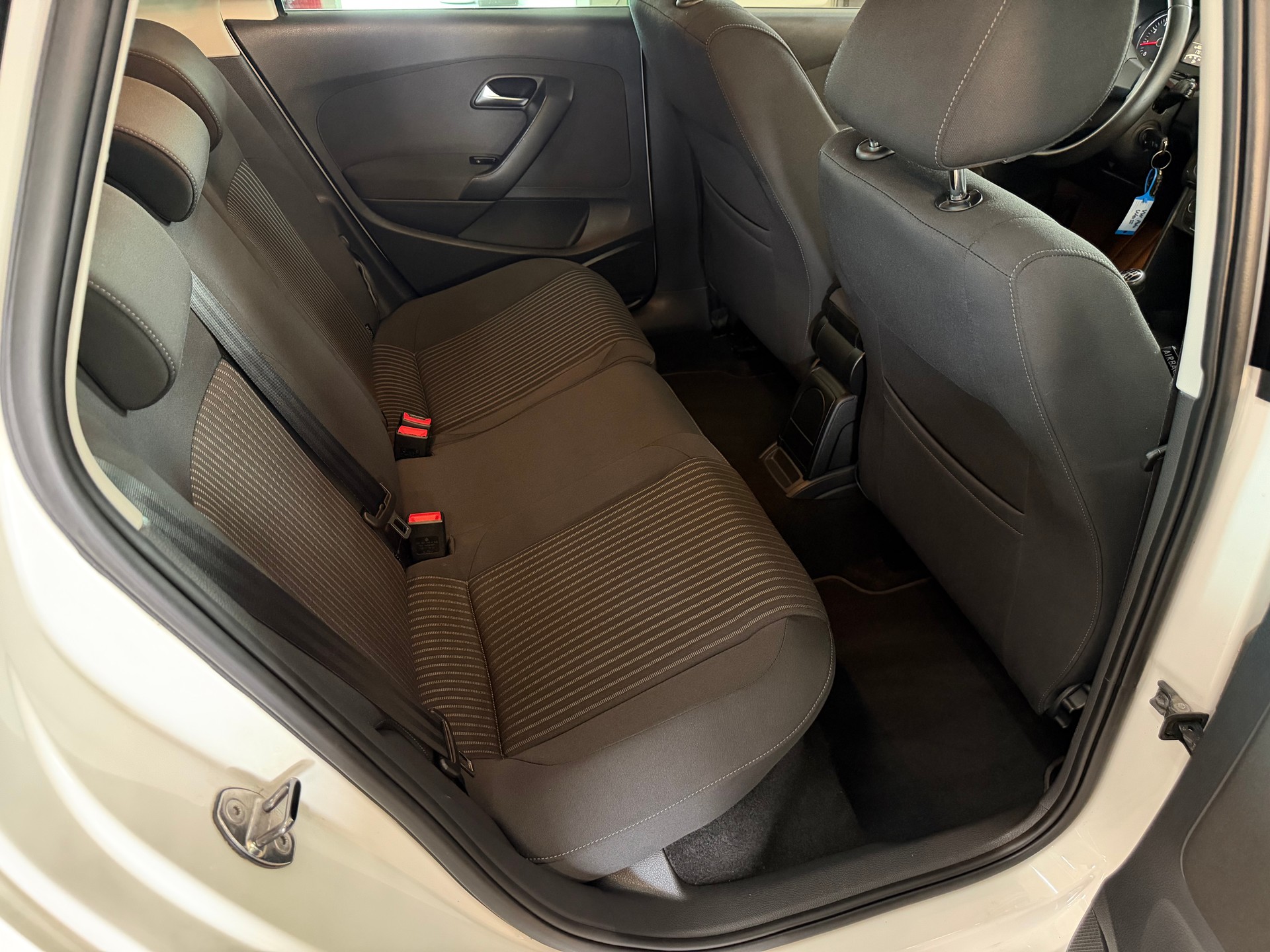 VW Polo 1.2 TSI Comfortline-image-14