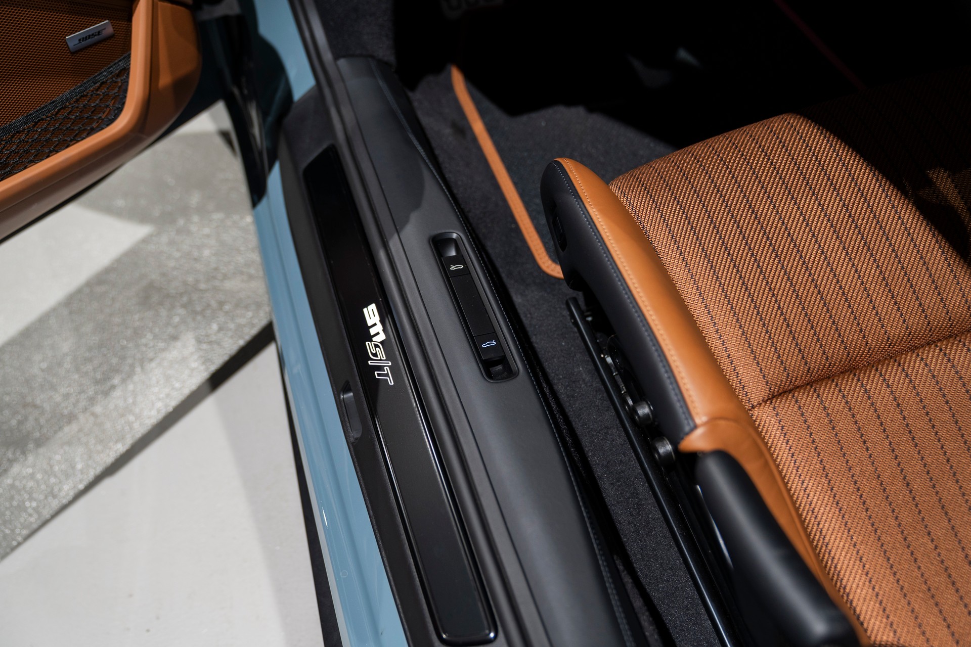 PORSCHE 911 S/T-image-17
