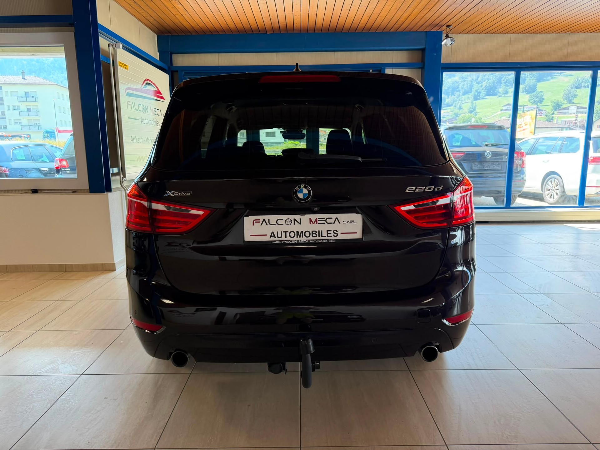 BMW 220d xDrive Gran Tourer Sport Line Steptronic-image-10