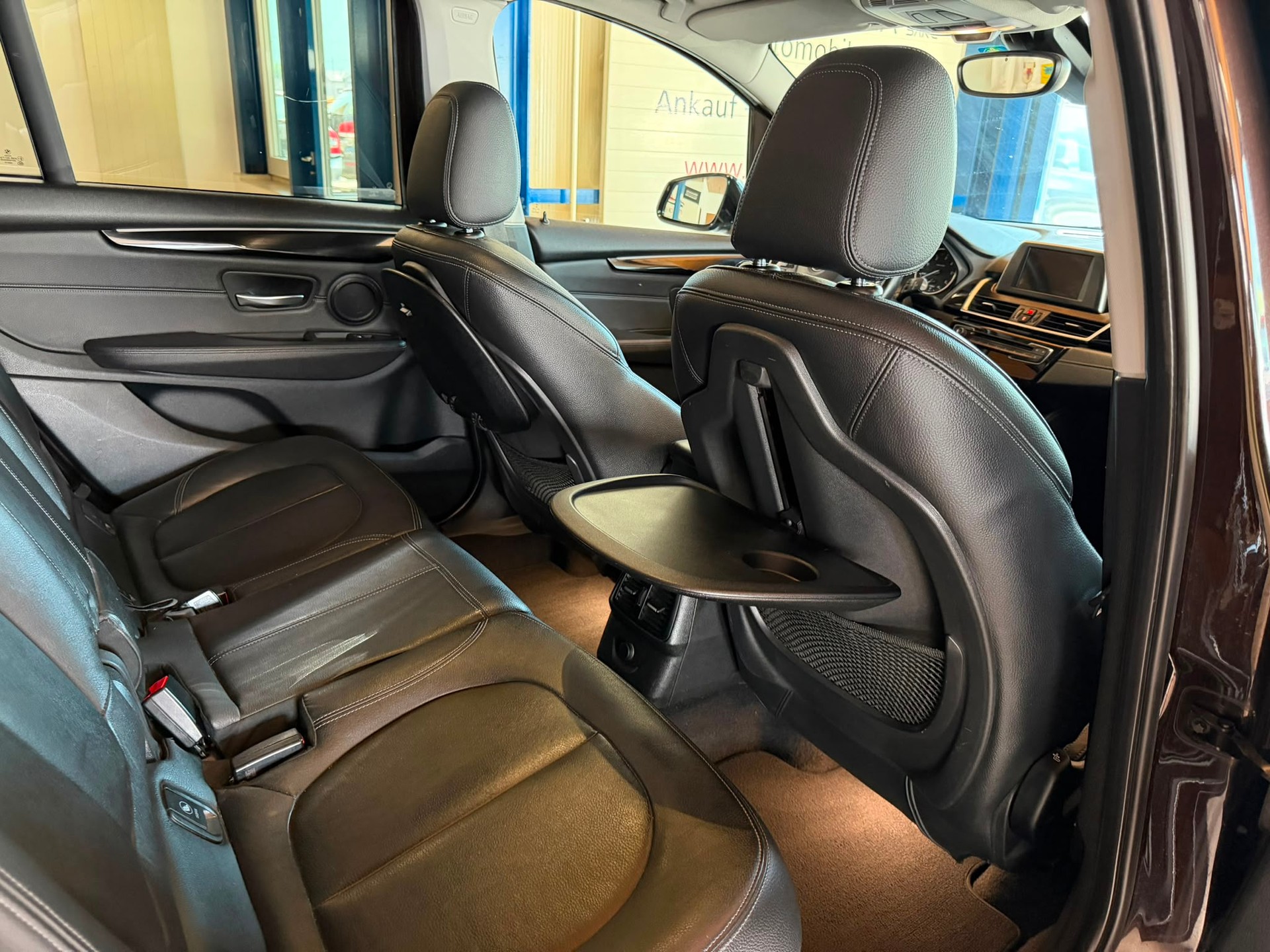 BMW 220d xDrive Gran Tourer Sport Line Steptronic-image-21