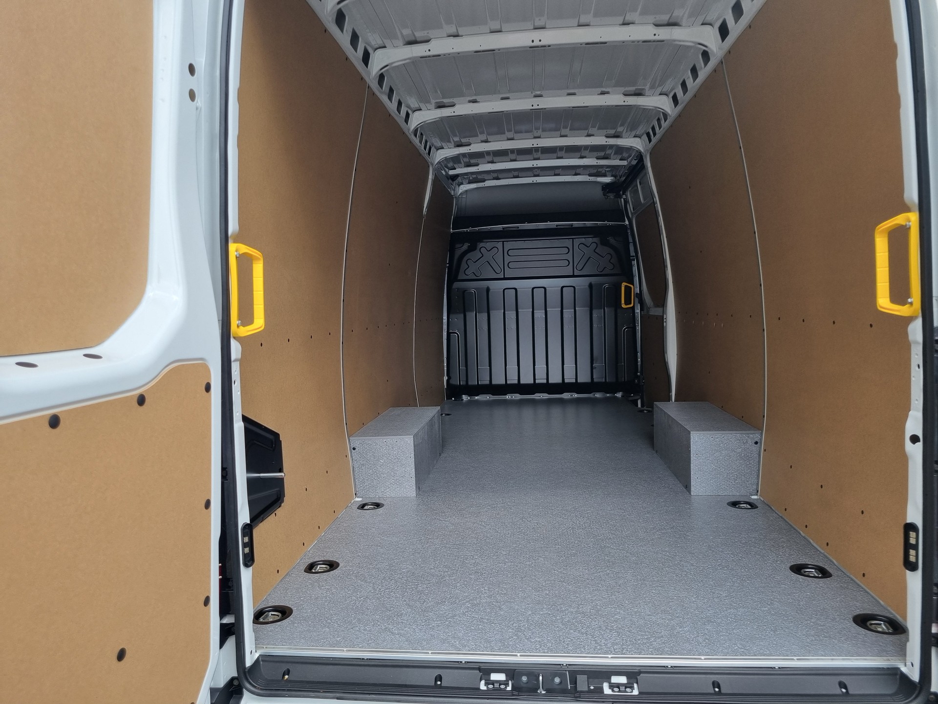IVECO Daily 35S16HA8V L4H2 4100mm 3500kg Anhängelast-image-7