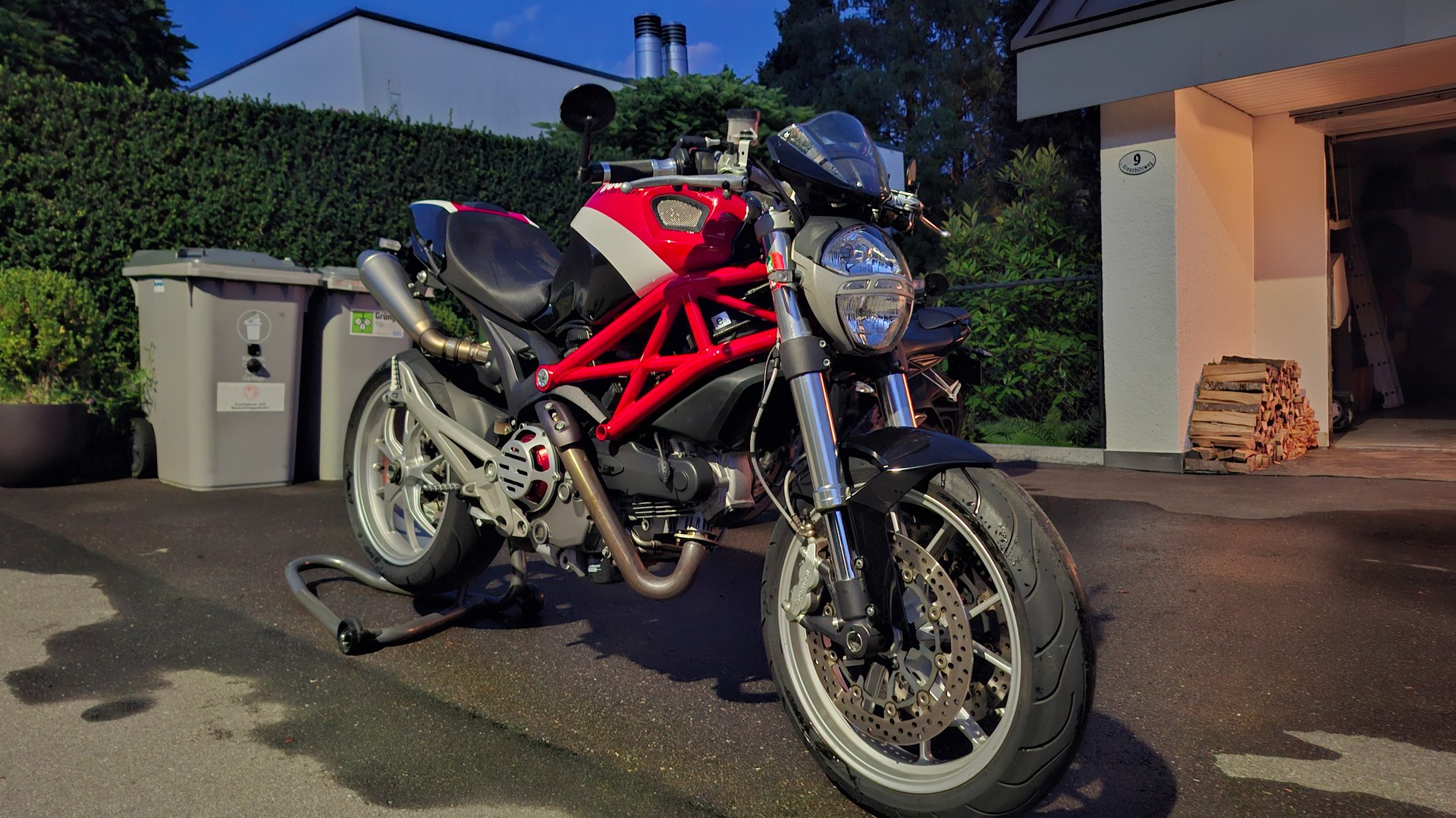 DUCATI Sport ABS-image-2