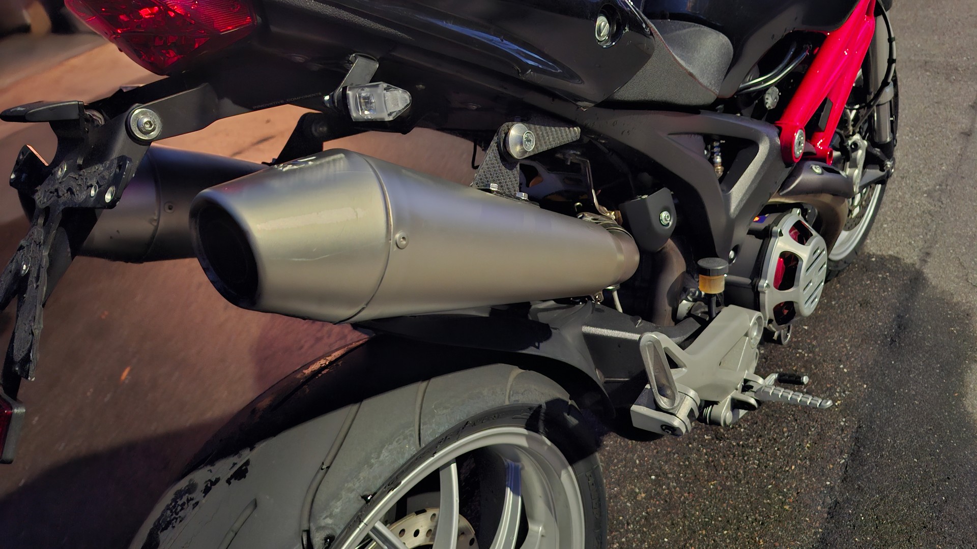 DUCATI Sport ABS-image-4