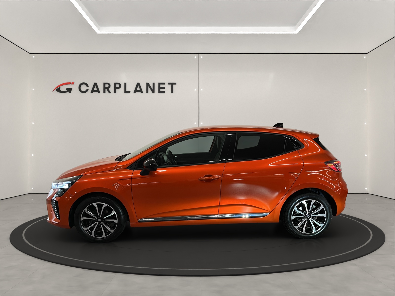 RENAULT Clio 1.0 TCe techno-image-2