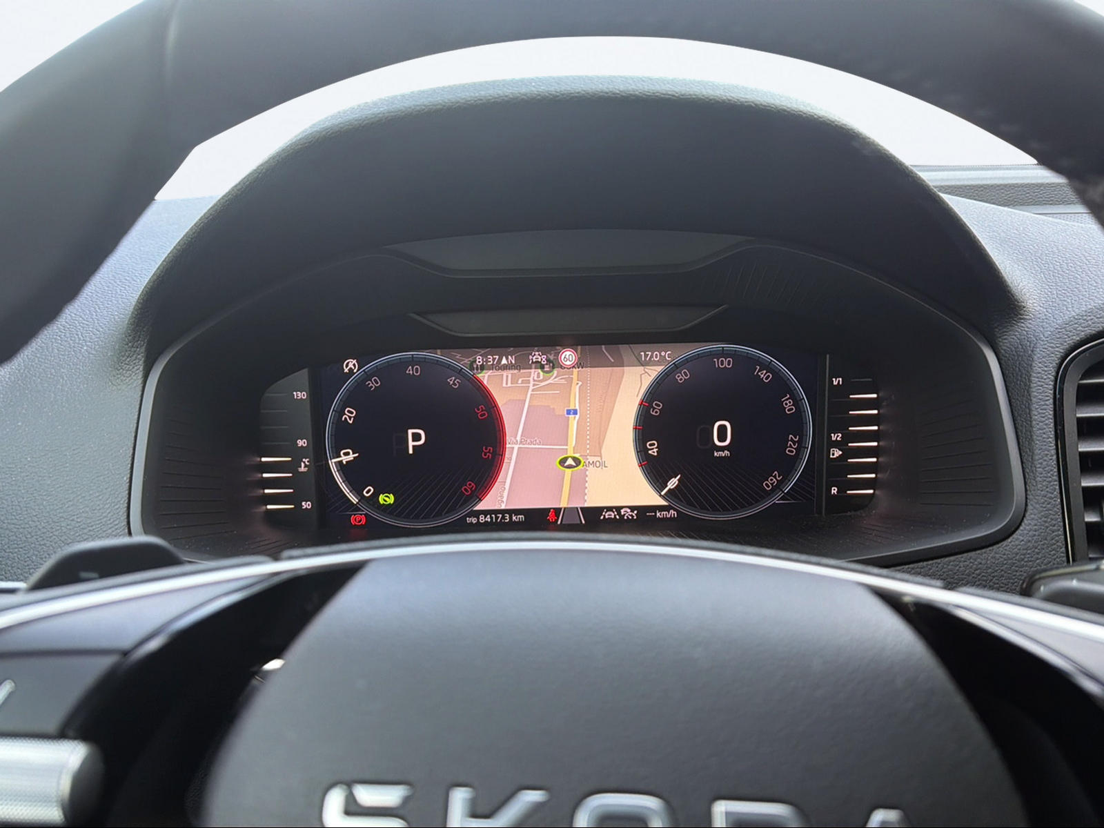 SKODA Karoq 2.0 TDI CR Selection 4x4 DSG-image-11