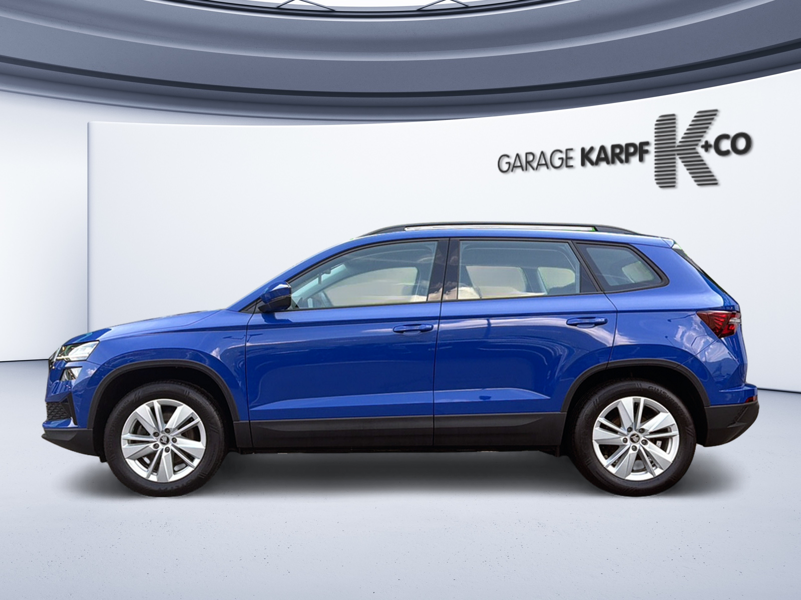 SKODA Karoq 2.0 TDI CR Selection 4x4 DSG-image-1