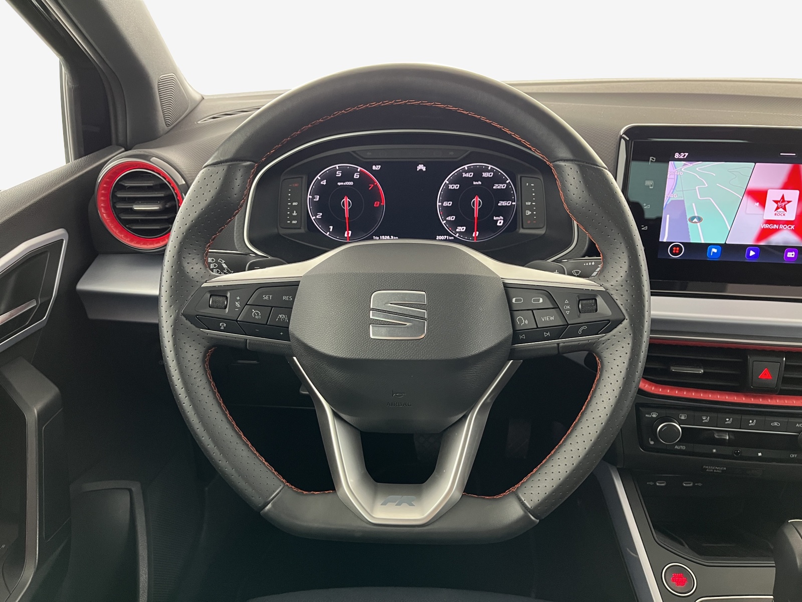 SEAT Arona 1.5 Eco TSI FR DSG-image-9
