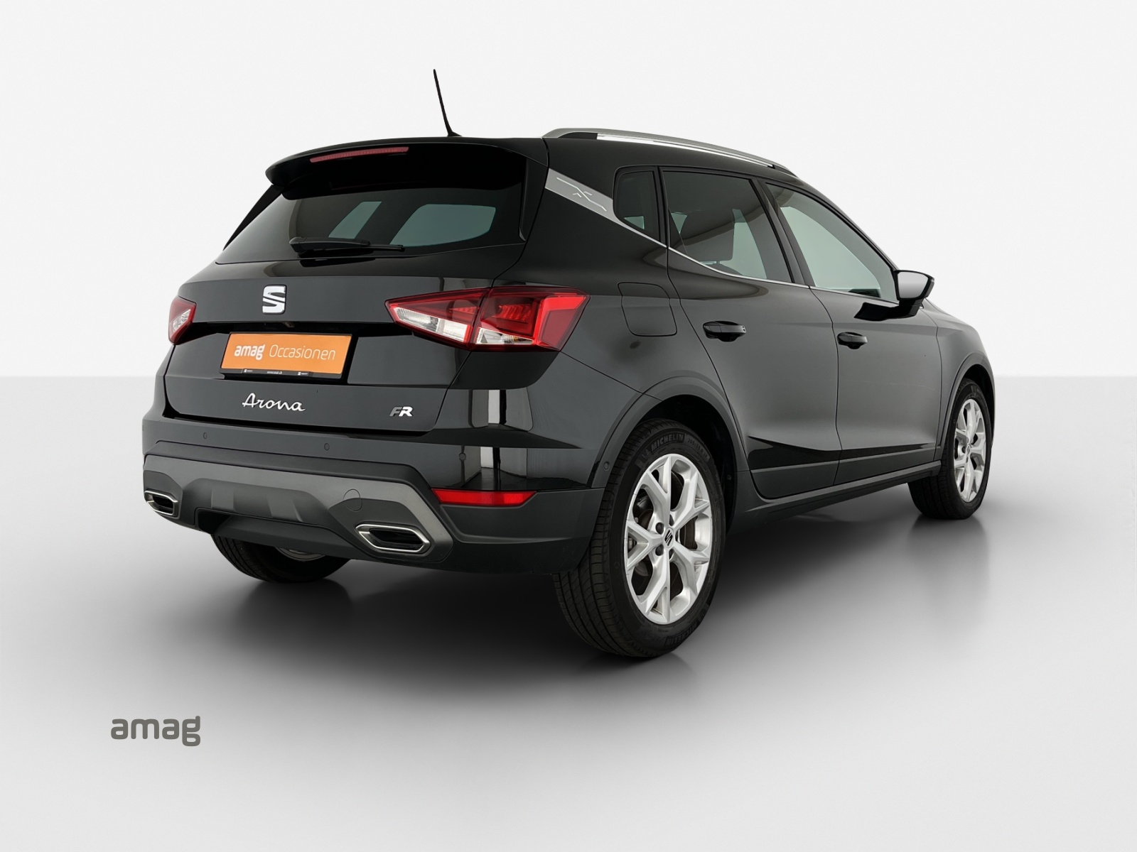 SEAT Arona 1.5 Eco TSI FR DSG-image-4