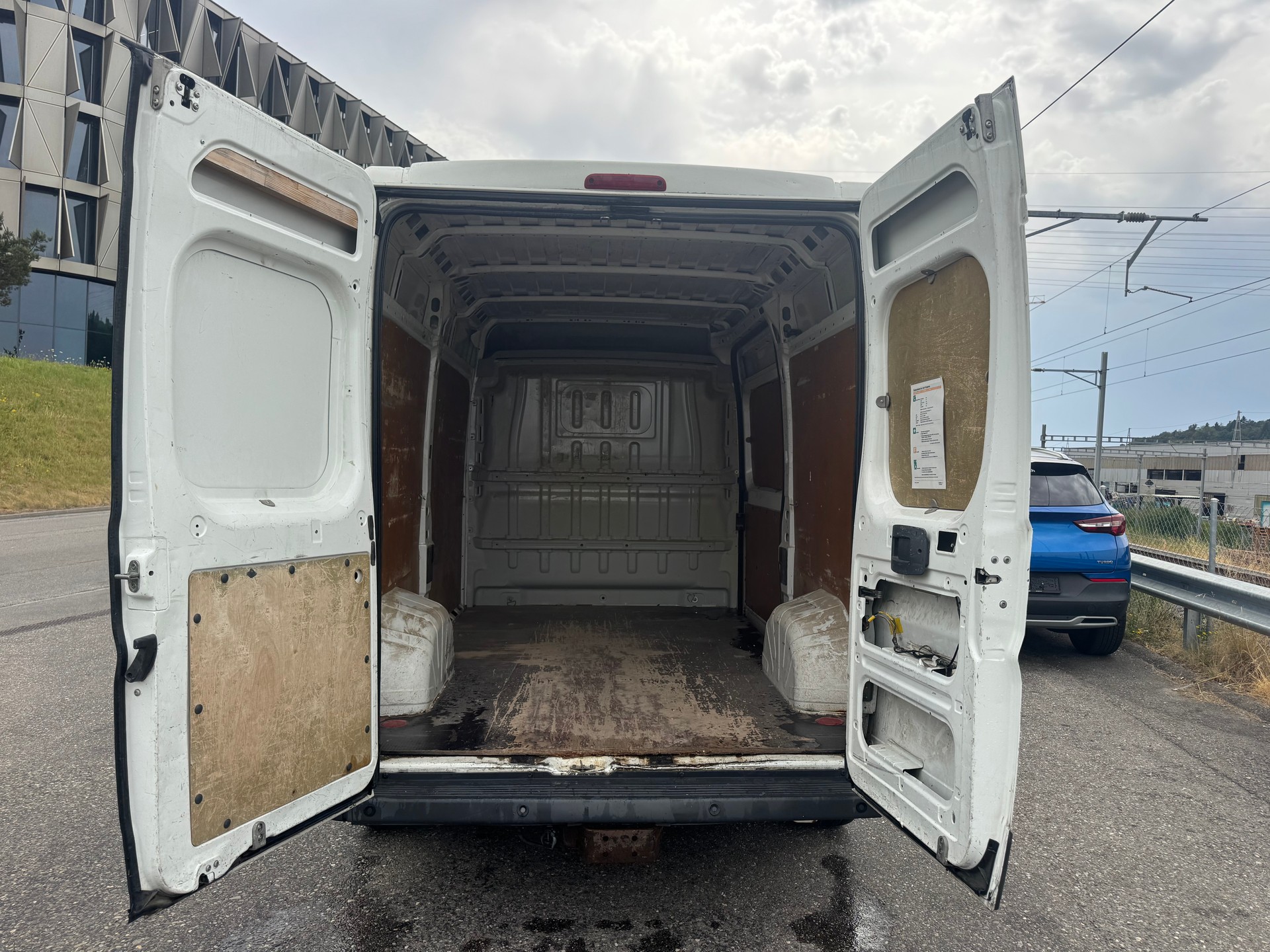 PEUGEOT Boxer 2.2 HDI 333 L2H2-image-5