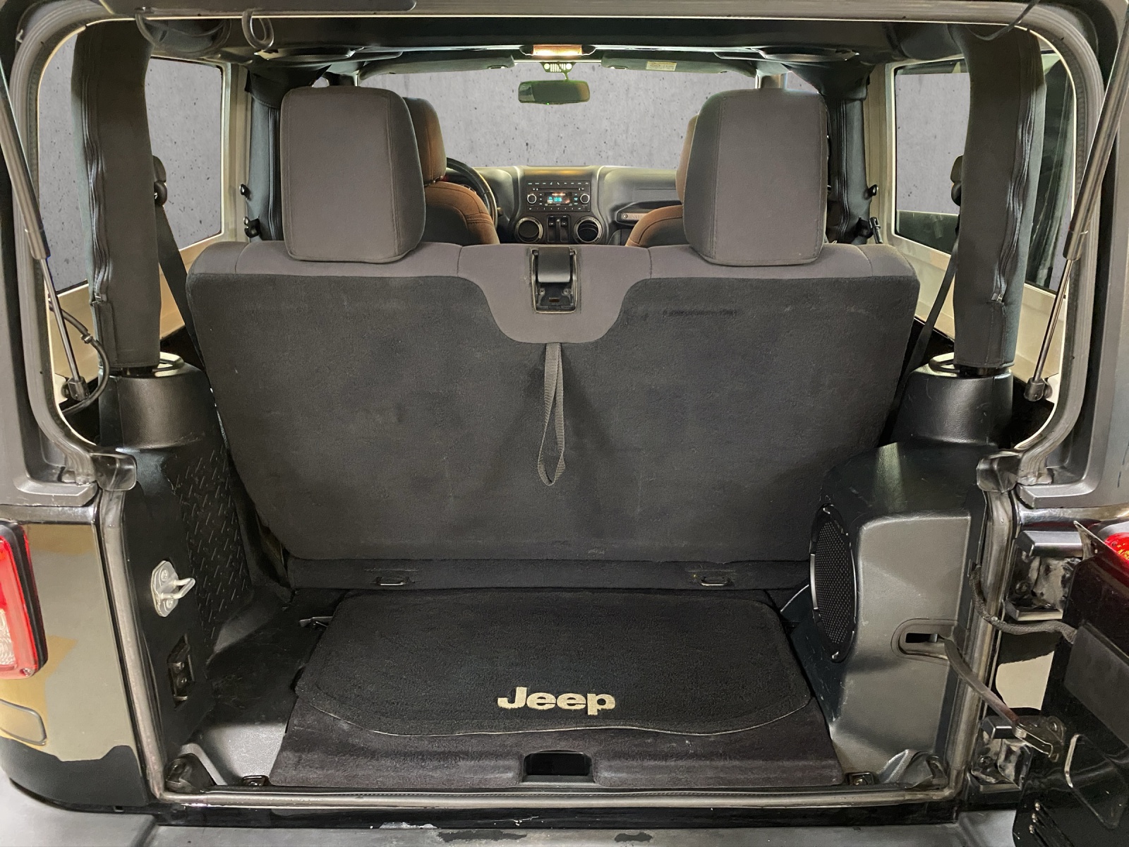 JEEP Wrangler 2.8 CRD Sport softtop-image-13