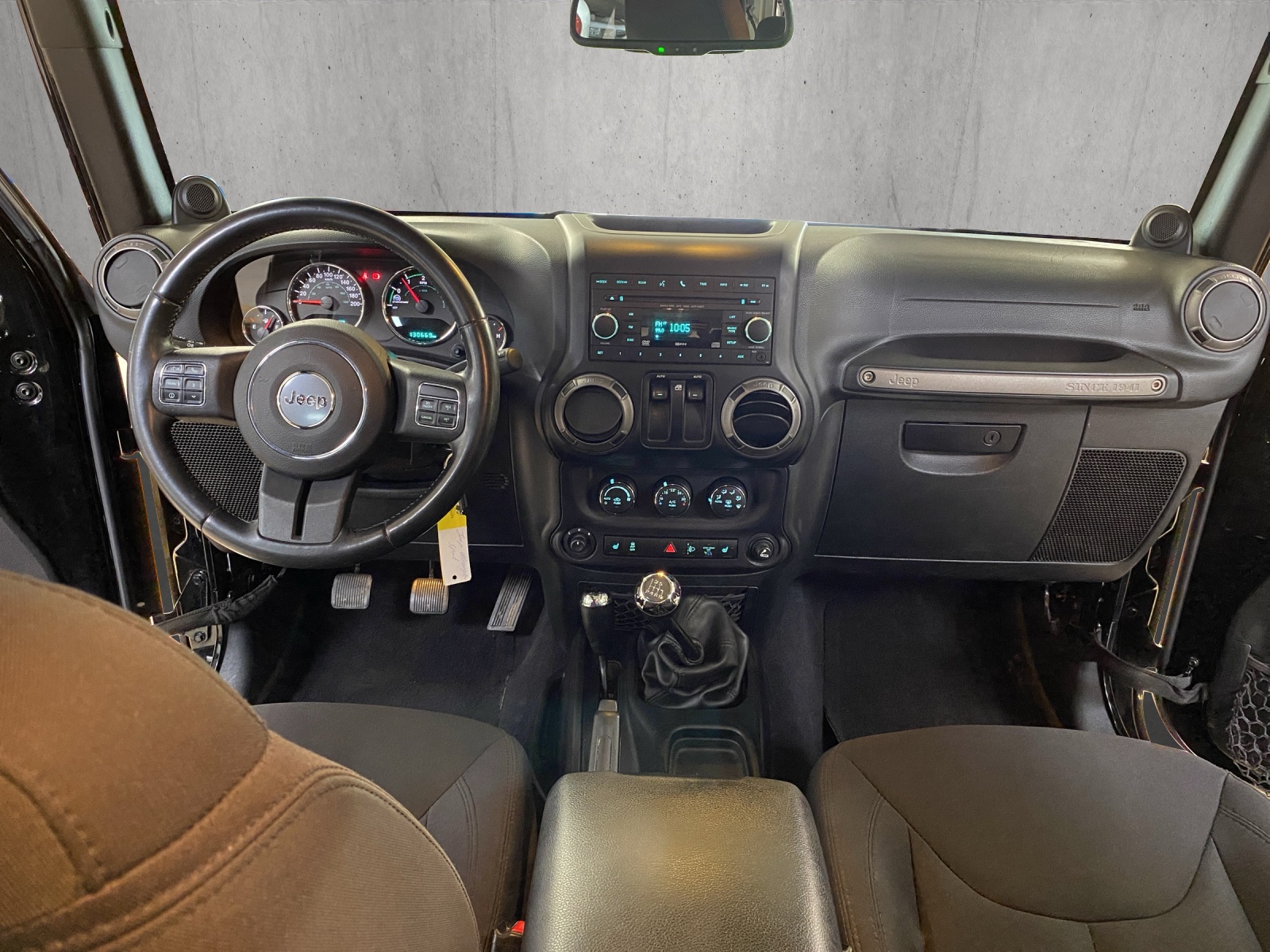 JEEP Wrangler 2.8 CRD Sport softtop-image-11