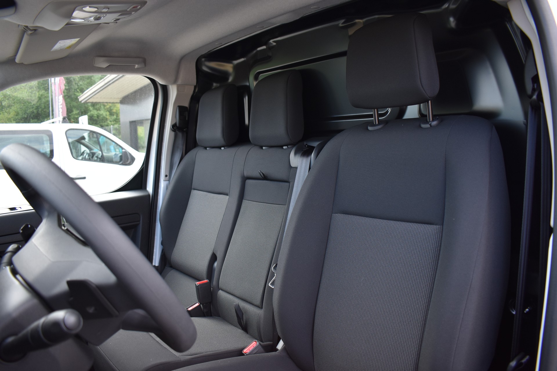 TOYOTA Proace EV 75kWh Long Active-image-12