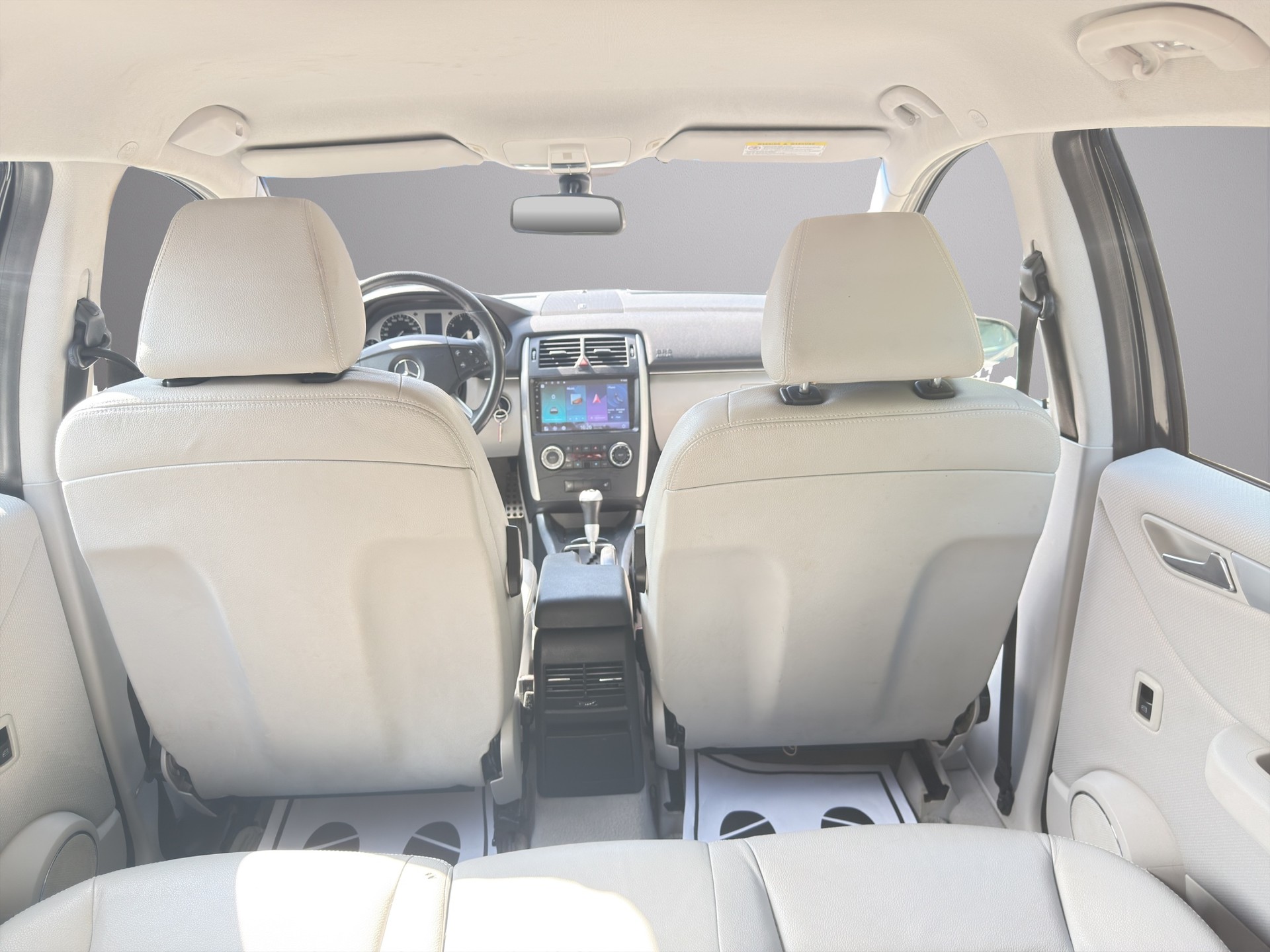 MERCEDES-BENZ B 200 T-image-10