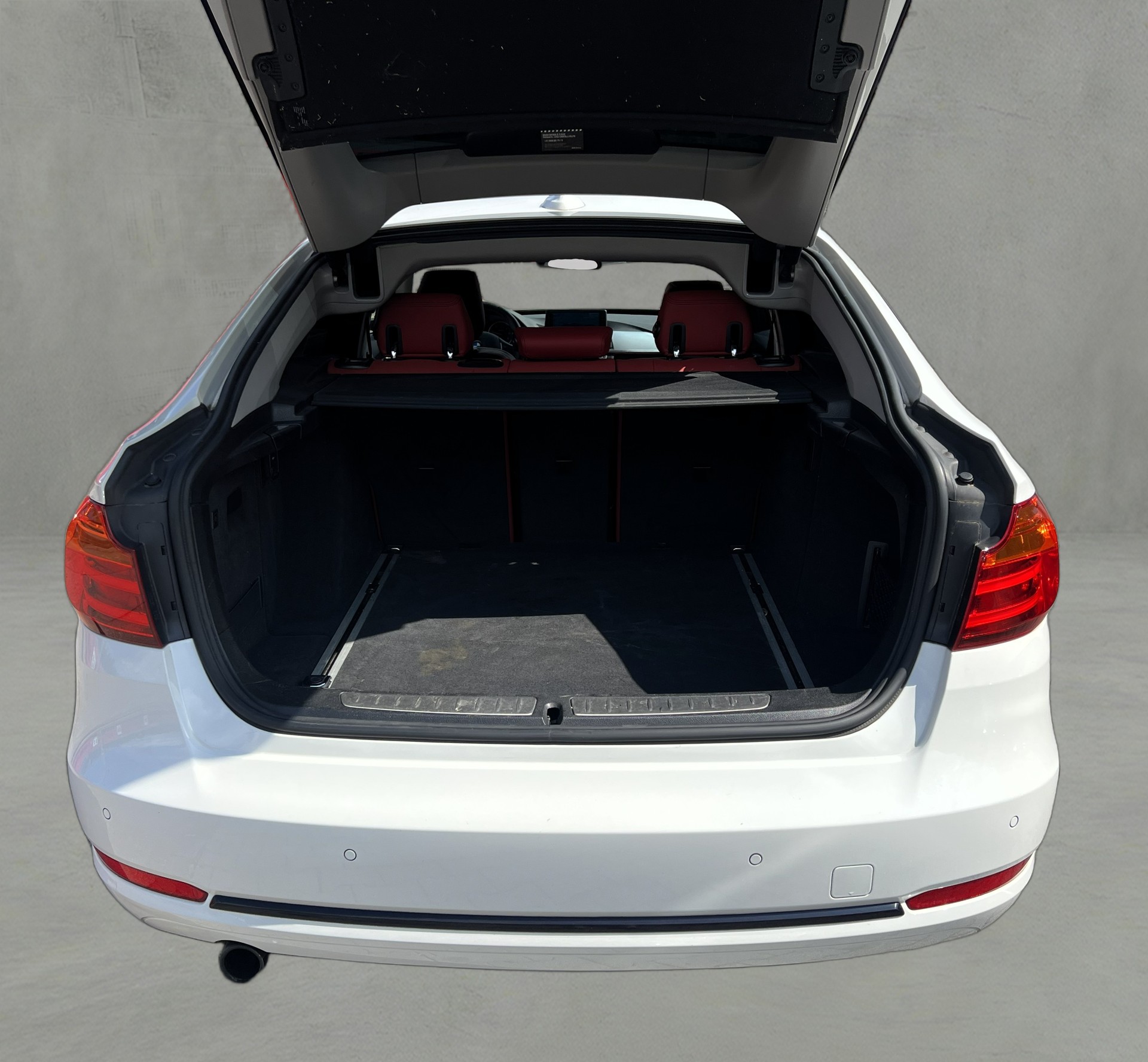 BMW 320d GT Sport Line Steptronic-image-11