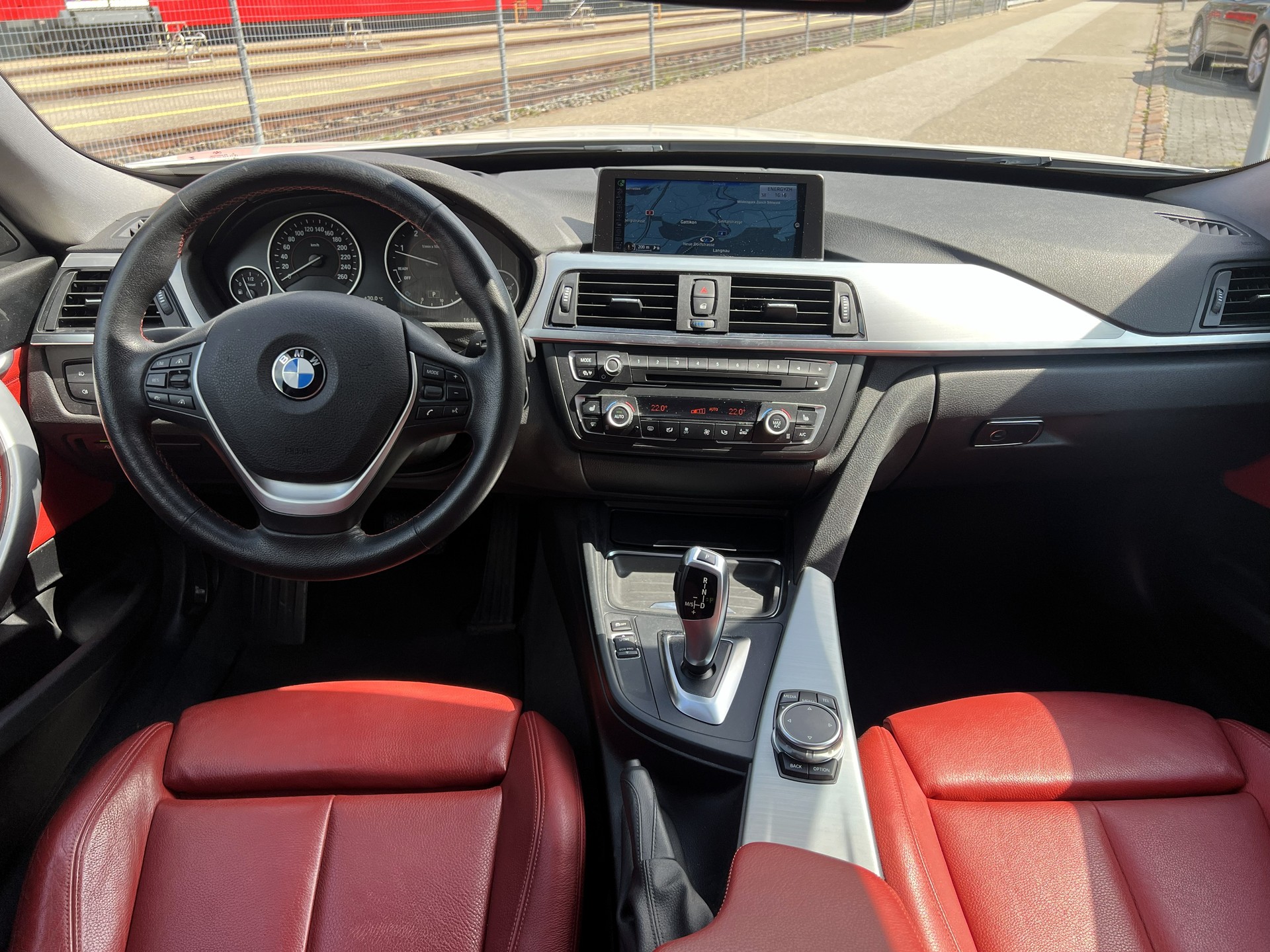 BMW 320d GT Sport Line Steptronic-image-20