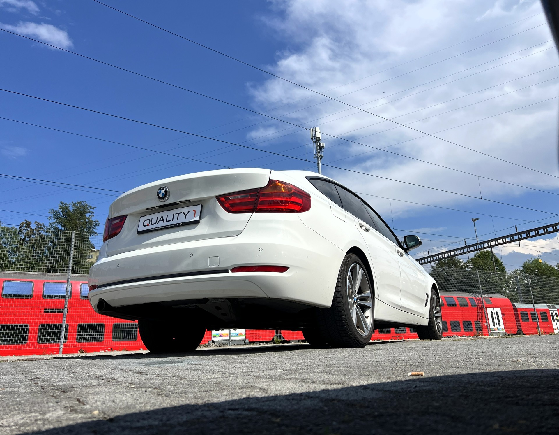 BMW 320d GT Sport Line Steptronic-image-9