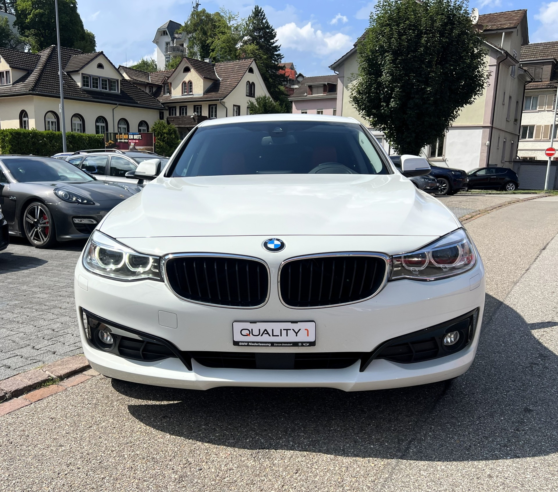 BMW 320d GT Sport Line Steptronic-image-7