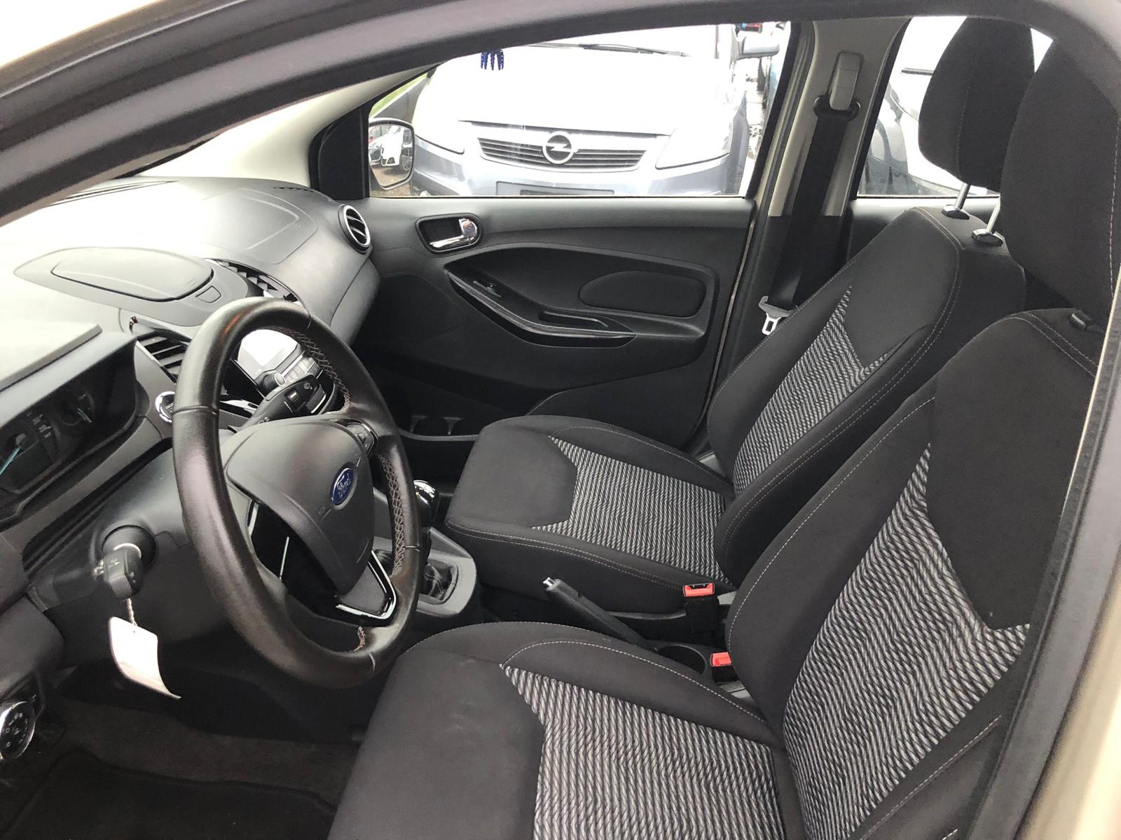 FORD KA+ 1.2 Ti-VCT Cool&Sound-image-12