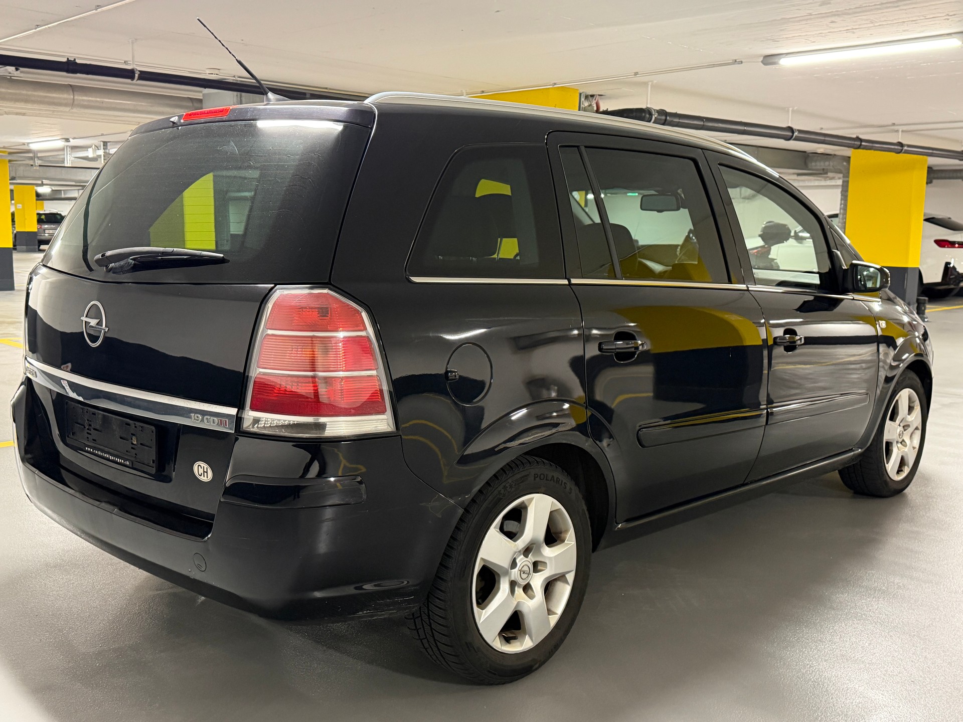 OPEL Zafira 1.9 CDTI Sport-image-4