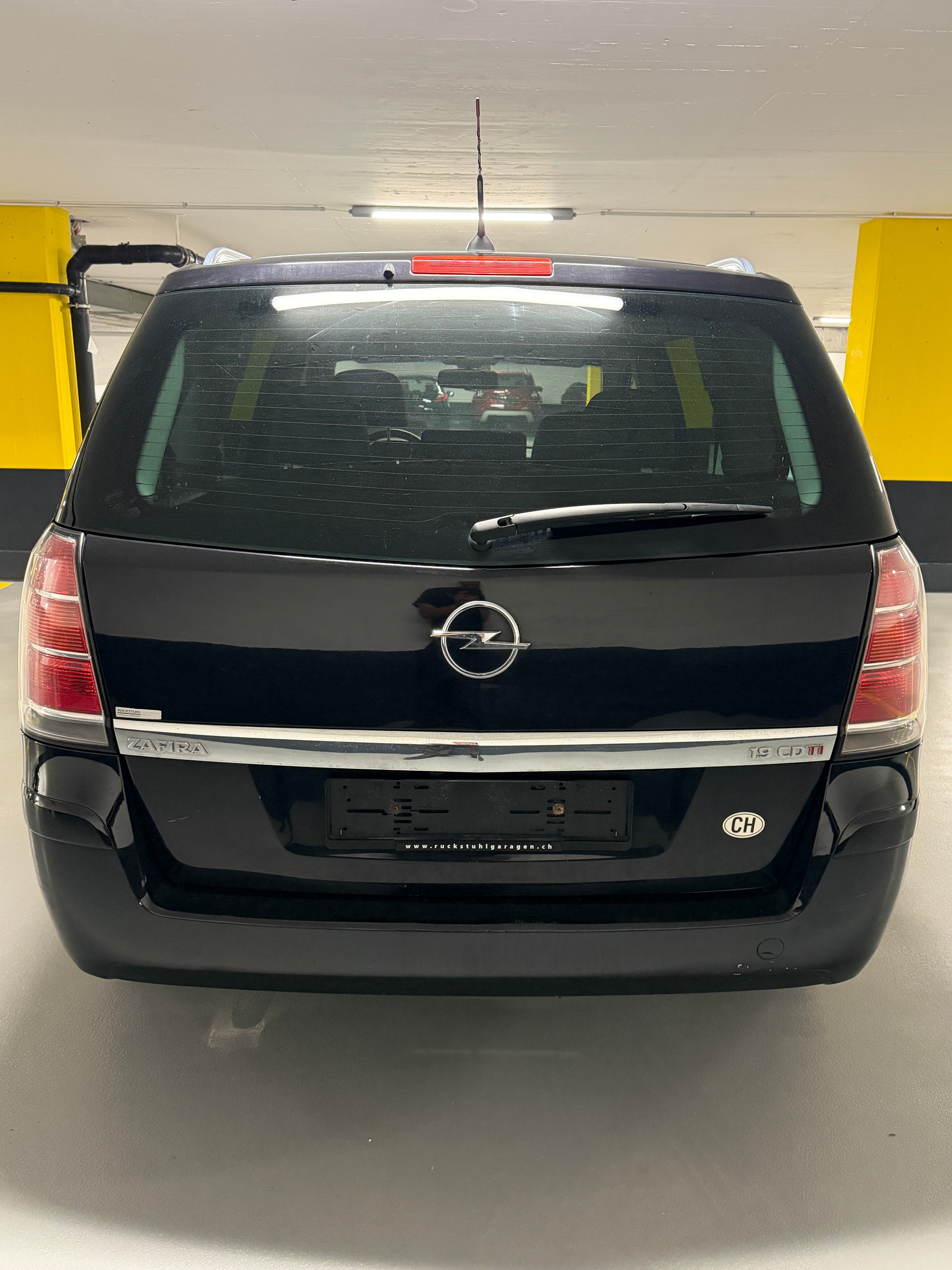 OPEL Zafira 1.9 CDTI Sport-image-3