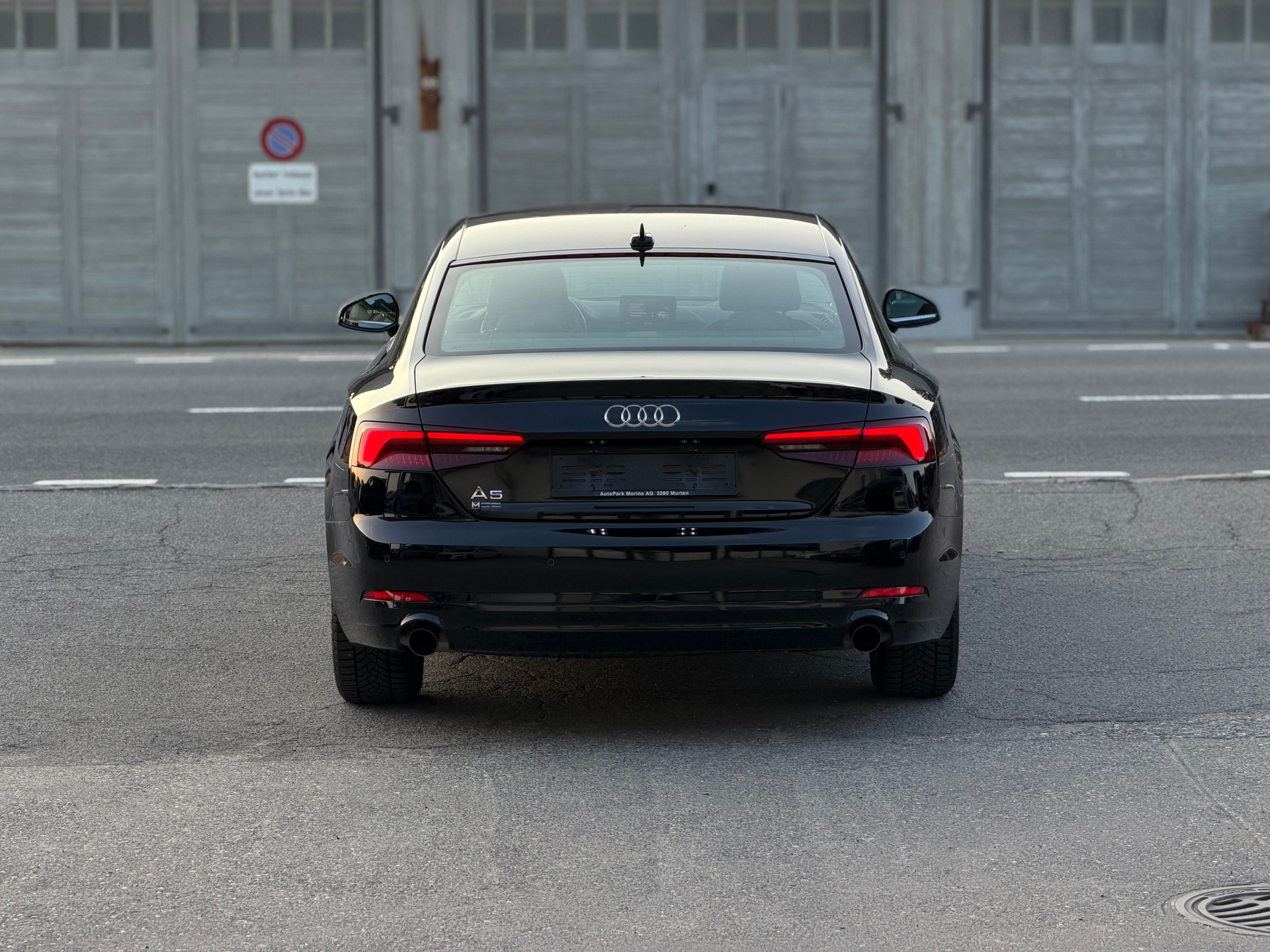 AUDI A5 Coupé 40 TFSI Sport-image-5