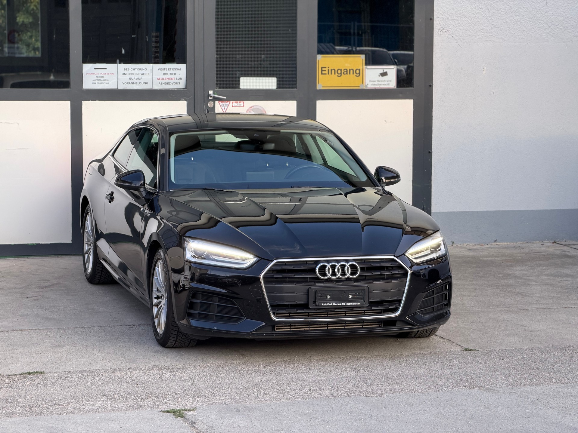 AUDI A5 Coupé 40 TFSI Sport-showroom-element-3