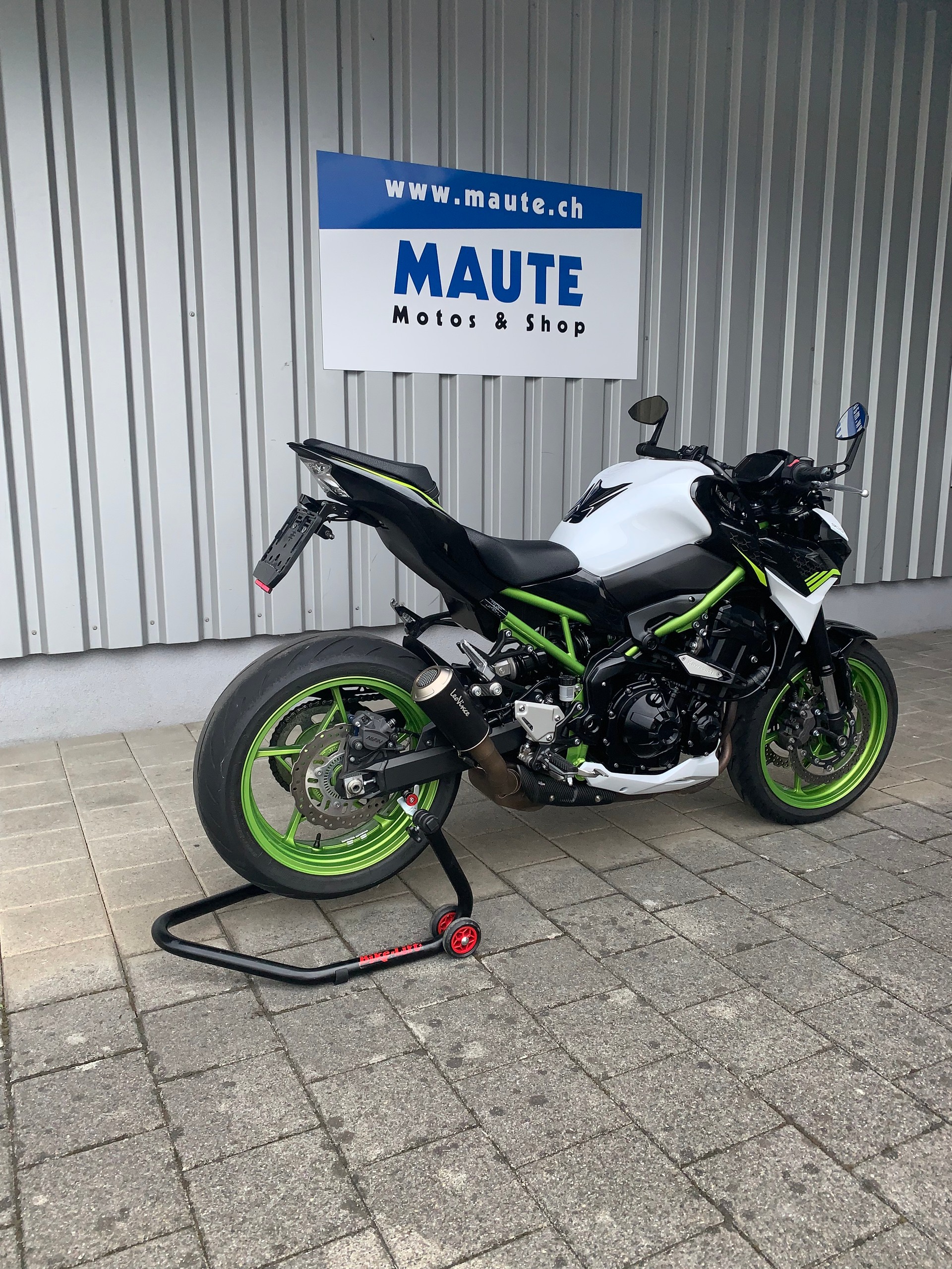 KAWASAKI Z 900 (70kW)-image-5